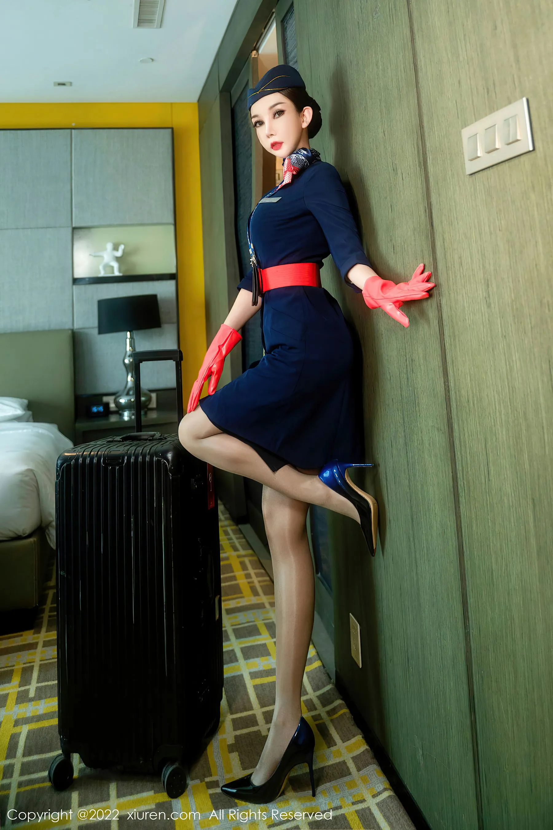  秀人网 No.5609 陈怡曼 制服美腿第1张