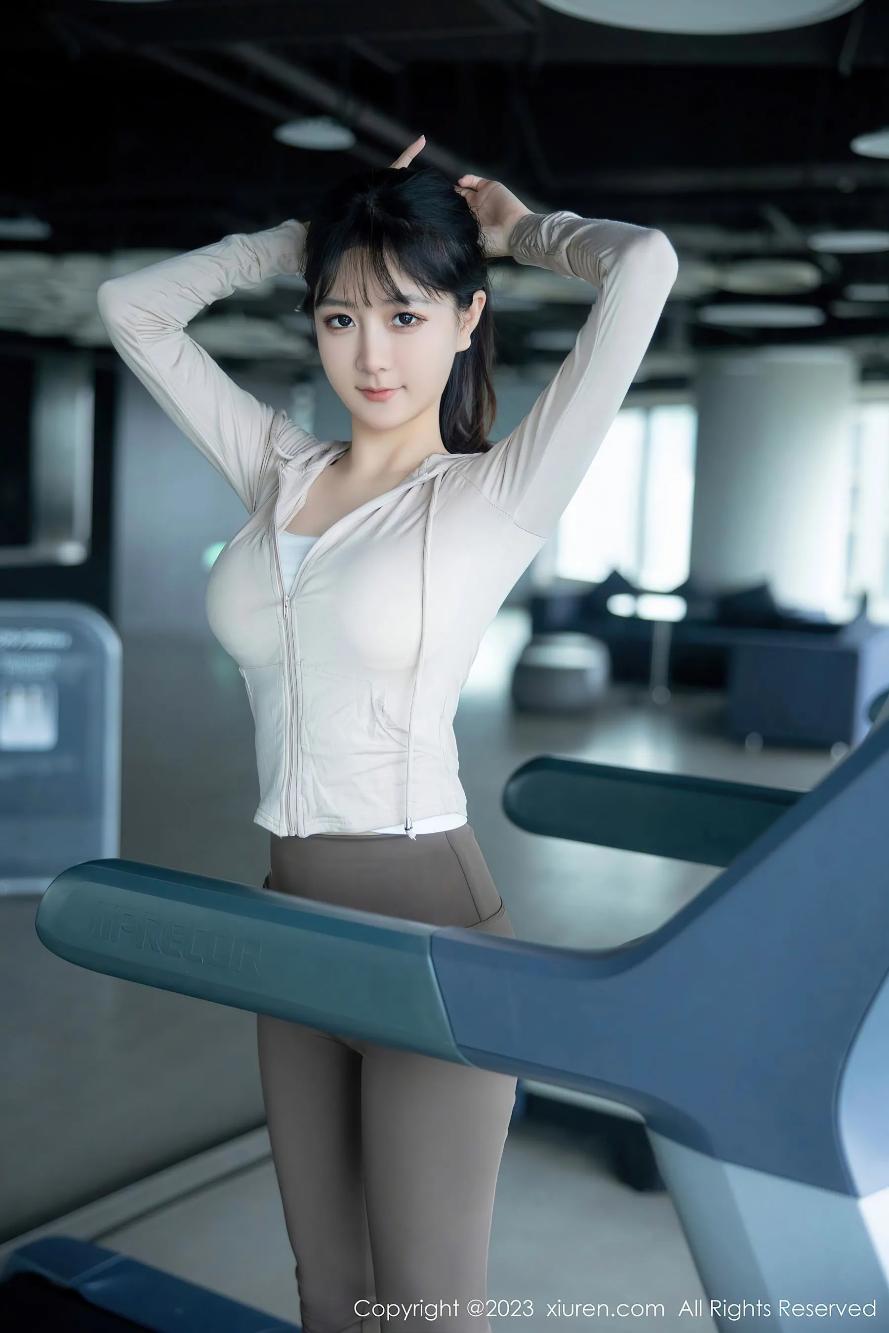  秀人网 No.6683 幼幼 健身美腿第1张