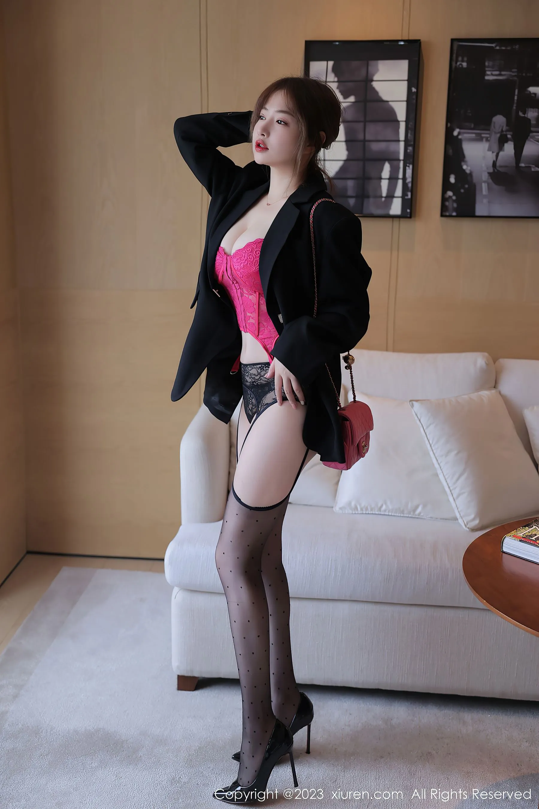  秀人网 No.6644 养乐多DoDo 黑丝美臀第22张