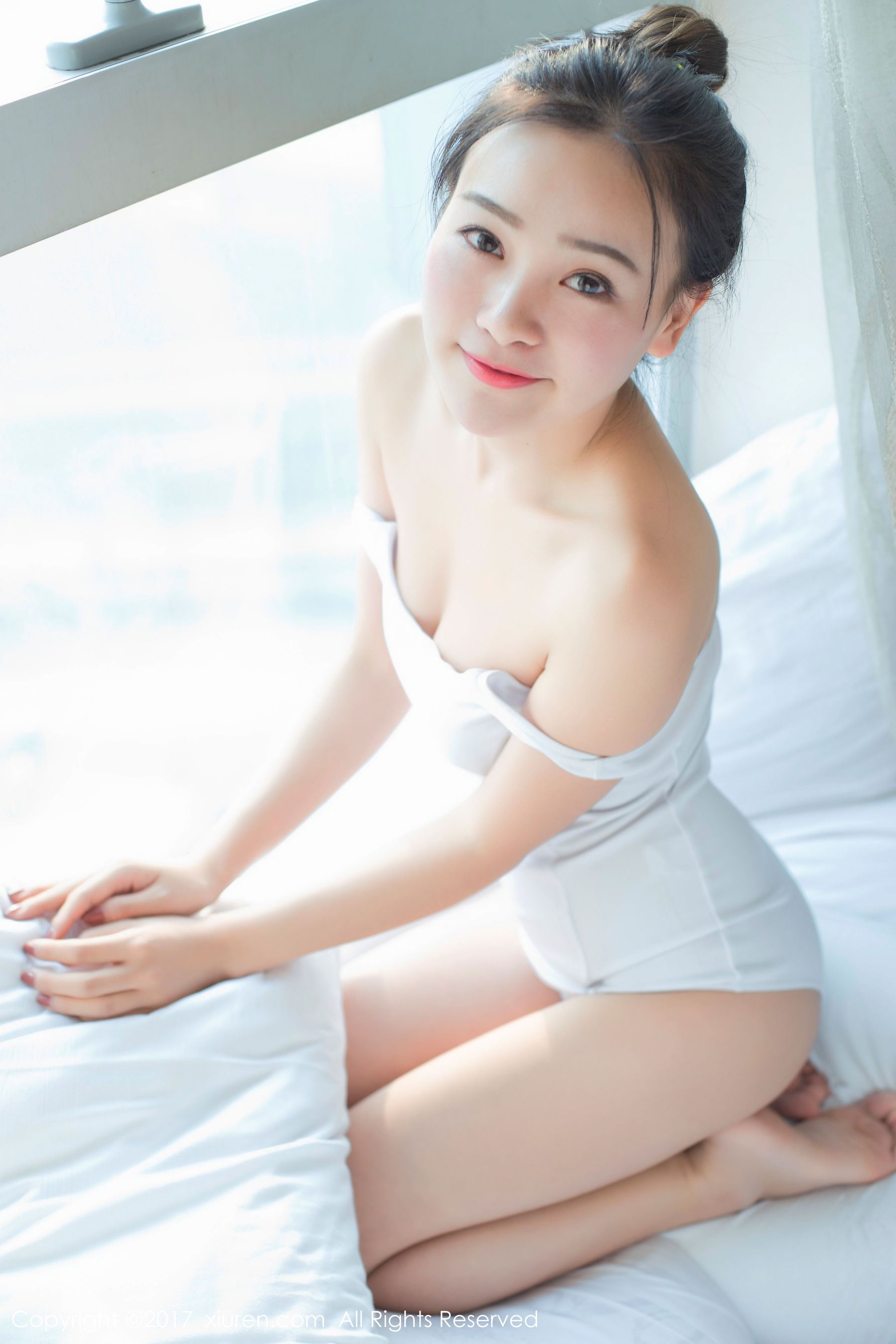 芈琳娜《死库水、低胸体操服》 秀人网XIUREN No.684第18张