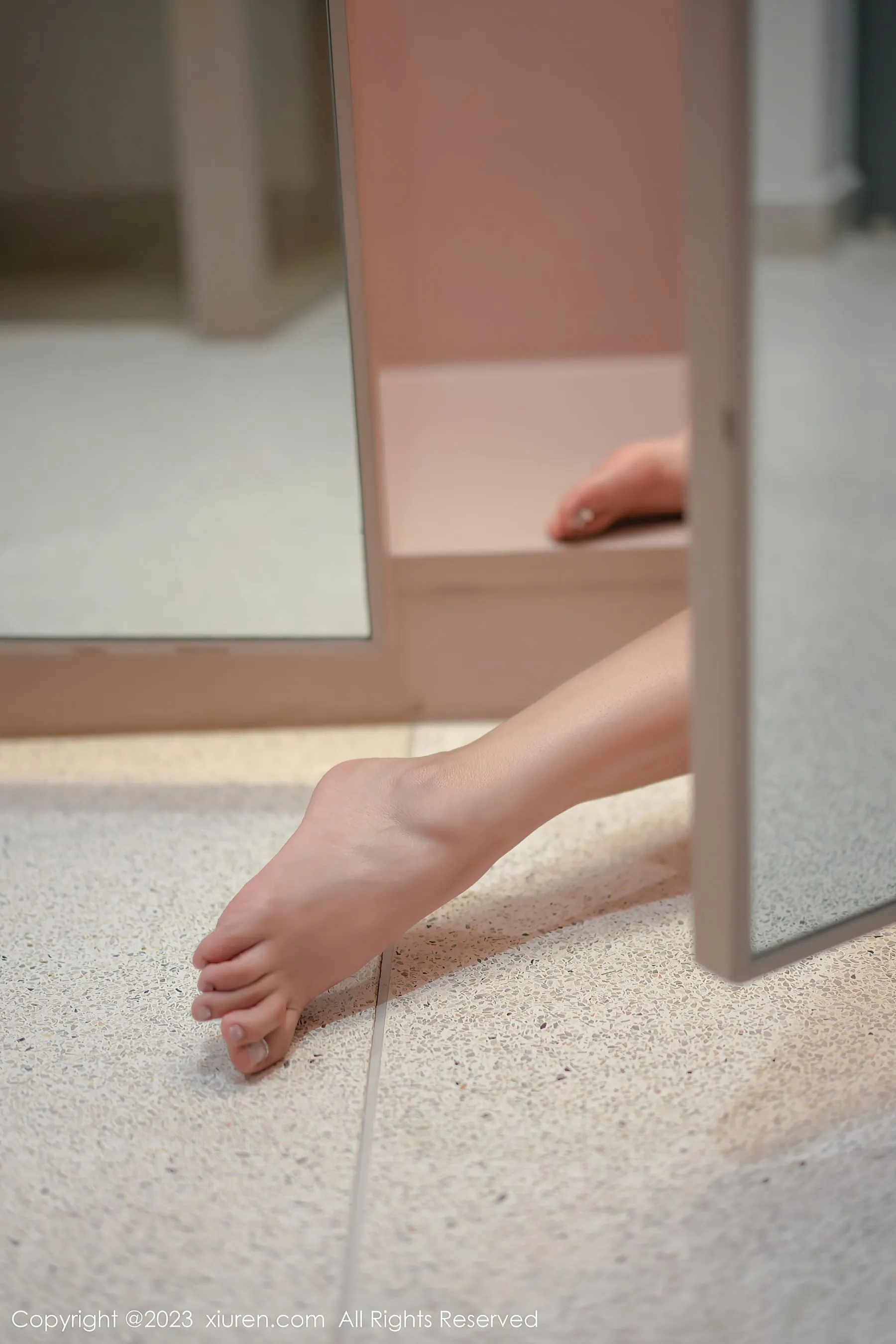 秀人网 No.6729 laura阿姣第14张