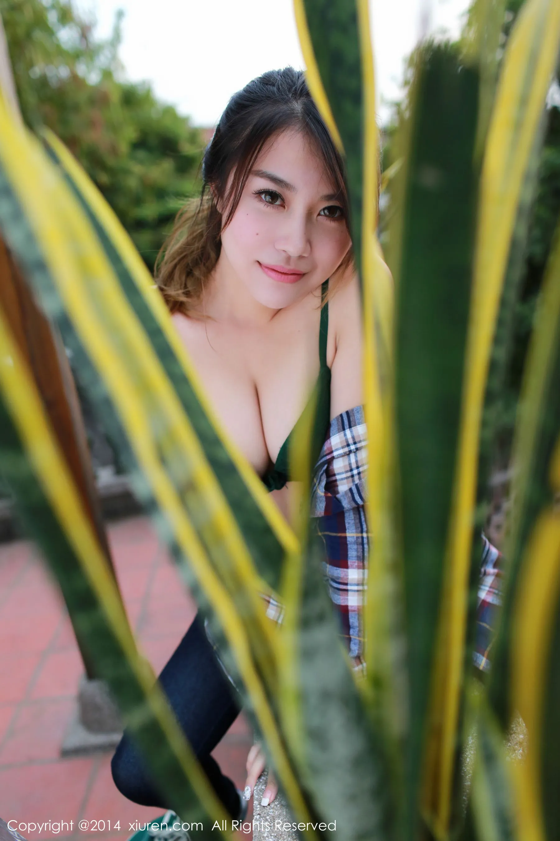 许诺Sabrina《厦门鼓浪屿旅拍写真》 秀人网 No.243第6张