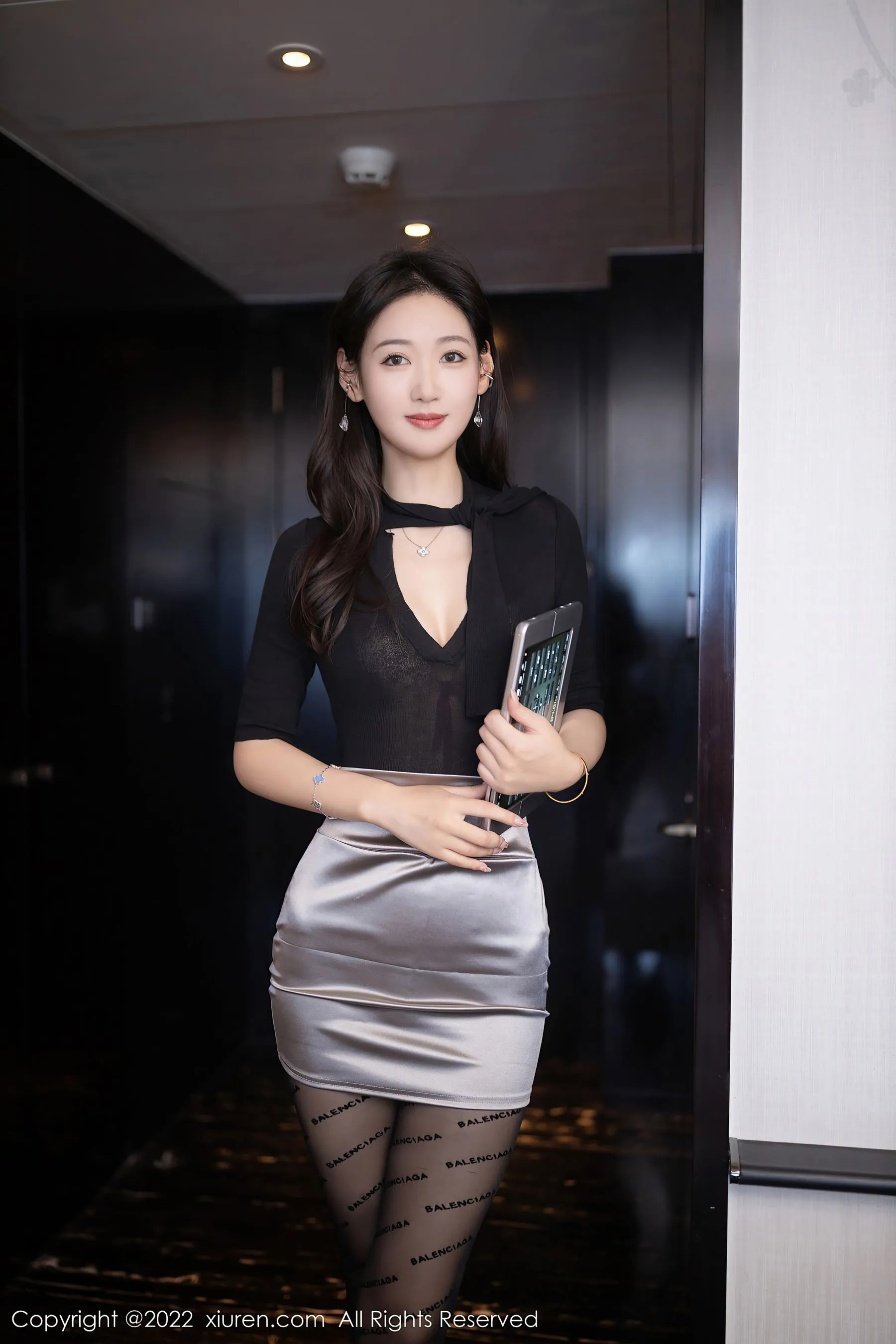  秀人网 No.5887 唐安琪 黑丝短裙第20张