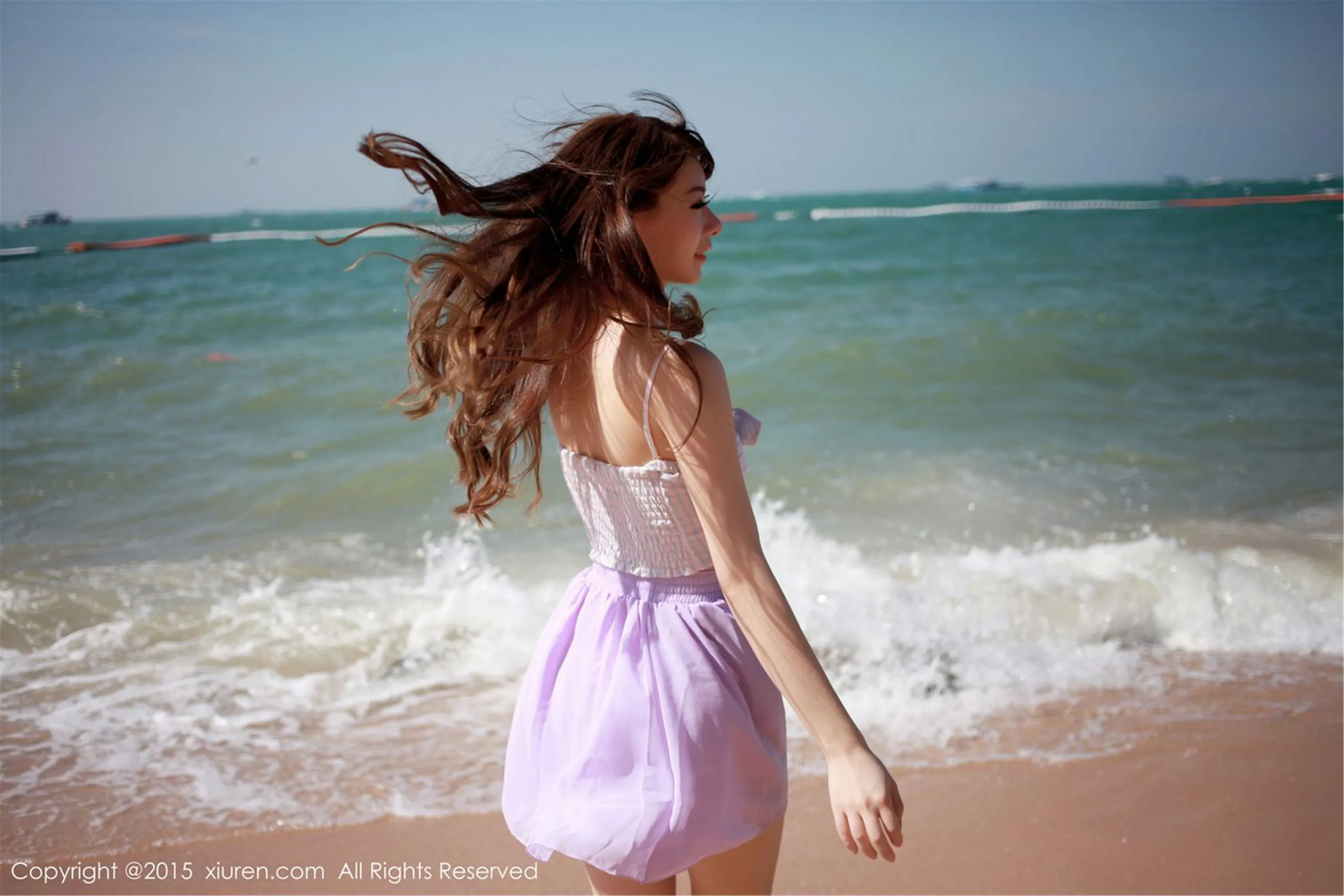  MARA酱《海边、街拍、酒店泳池系列》 秀人网 No.269第4张