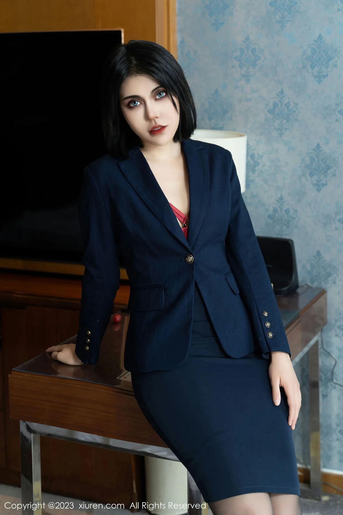  XiuRen 秀人 No.7142 s纯一 中俄混血美模性感写真 [77P]第7张