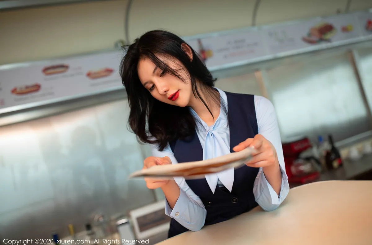 XIUREN秀人网 N0.1979 就是阿朱啊第8张