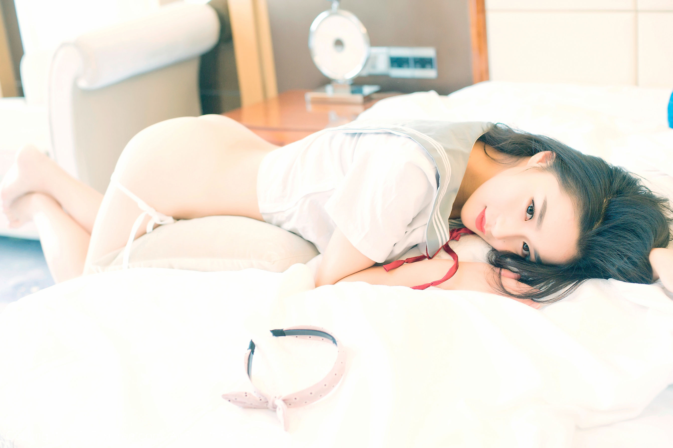 绮梦Cherish《如同粉嫩玉石一般的软妹子》 秀人网XIUREN No.688第14张