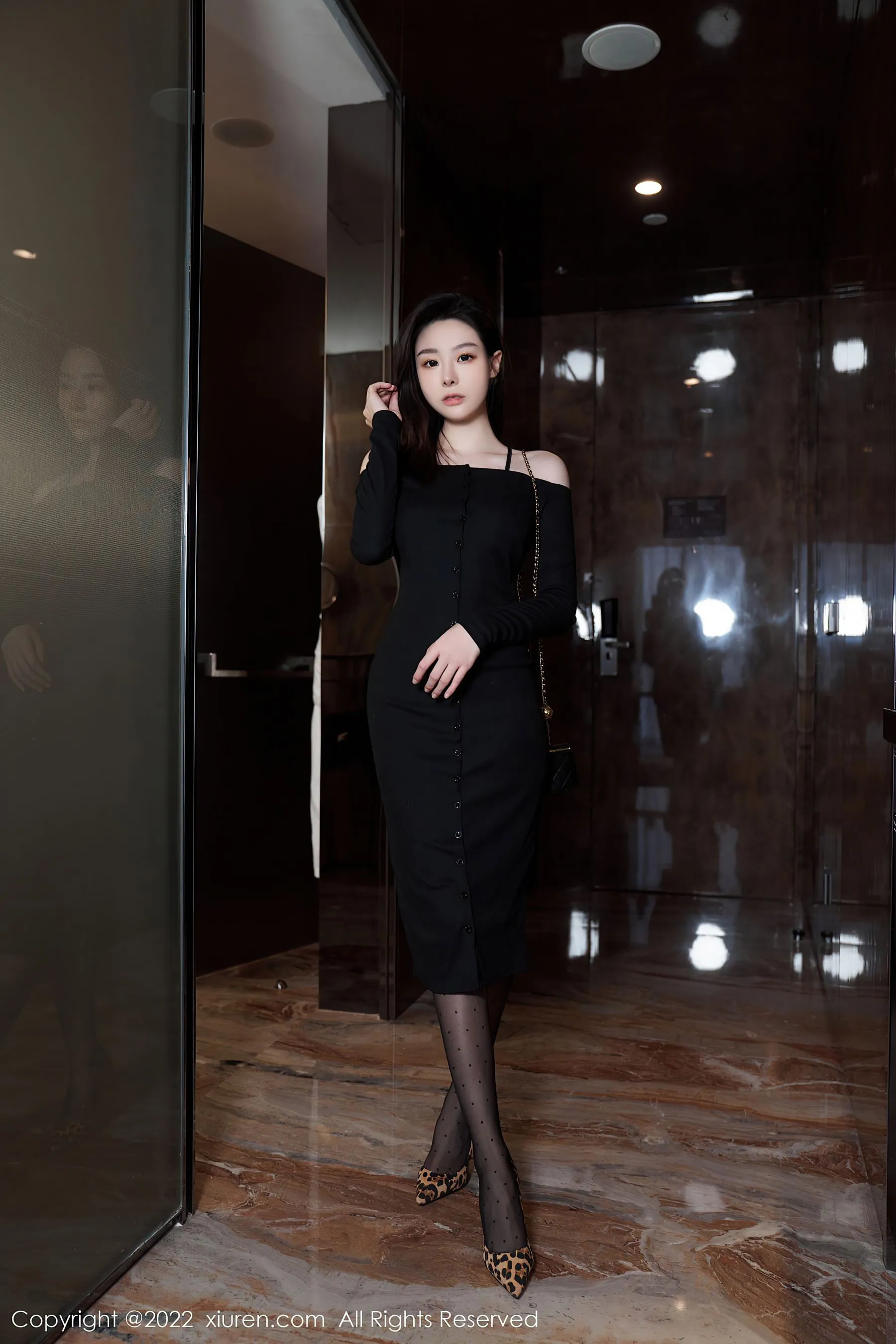  秀人网 No.5529 是小逗逗第20张