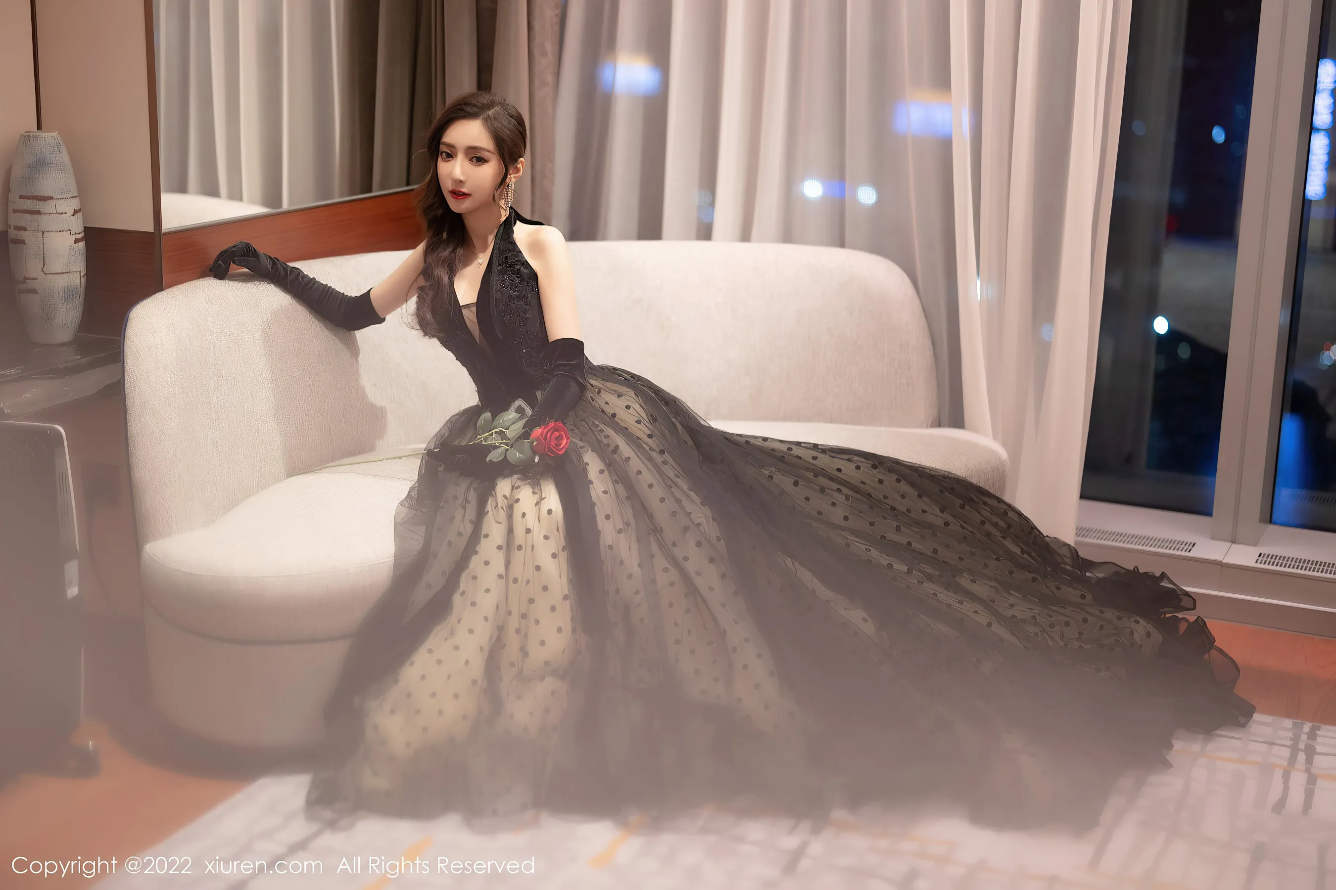 秀人网 No.4673 王馨瑶yanni 丝袜美腿第21张