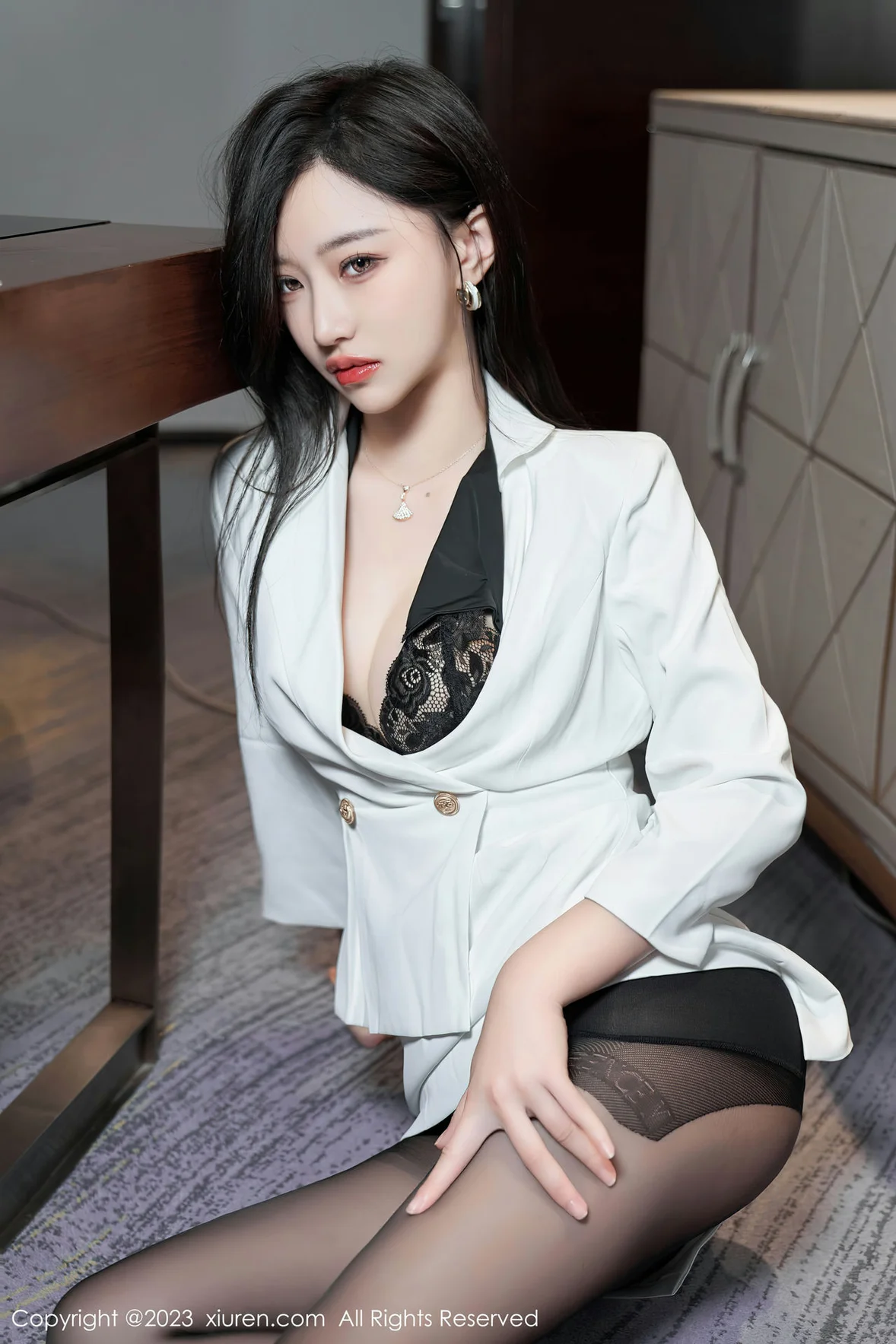  XiuRen 秀人 No.6900 妙可可Cheese 魅惑黑丝性感写真 [81P]第1张