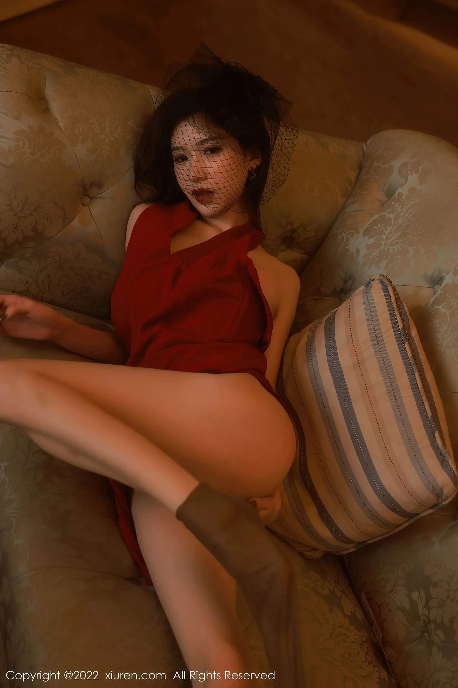  秀人网 No.5542 Hebe韩心雨第14张