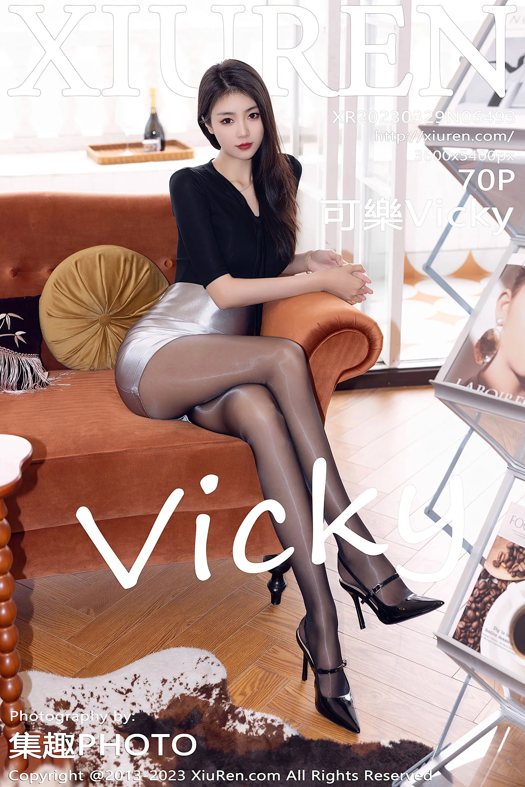 秀人网 No.6493 可樂Vicky 黑丝短裙第24张