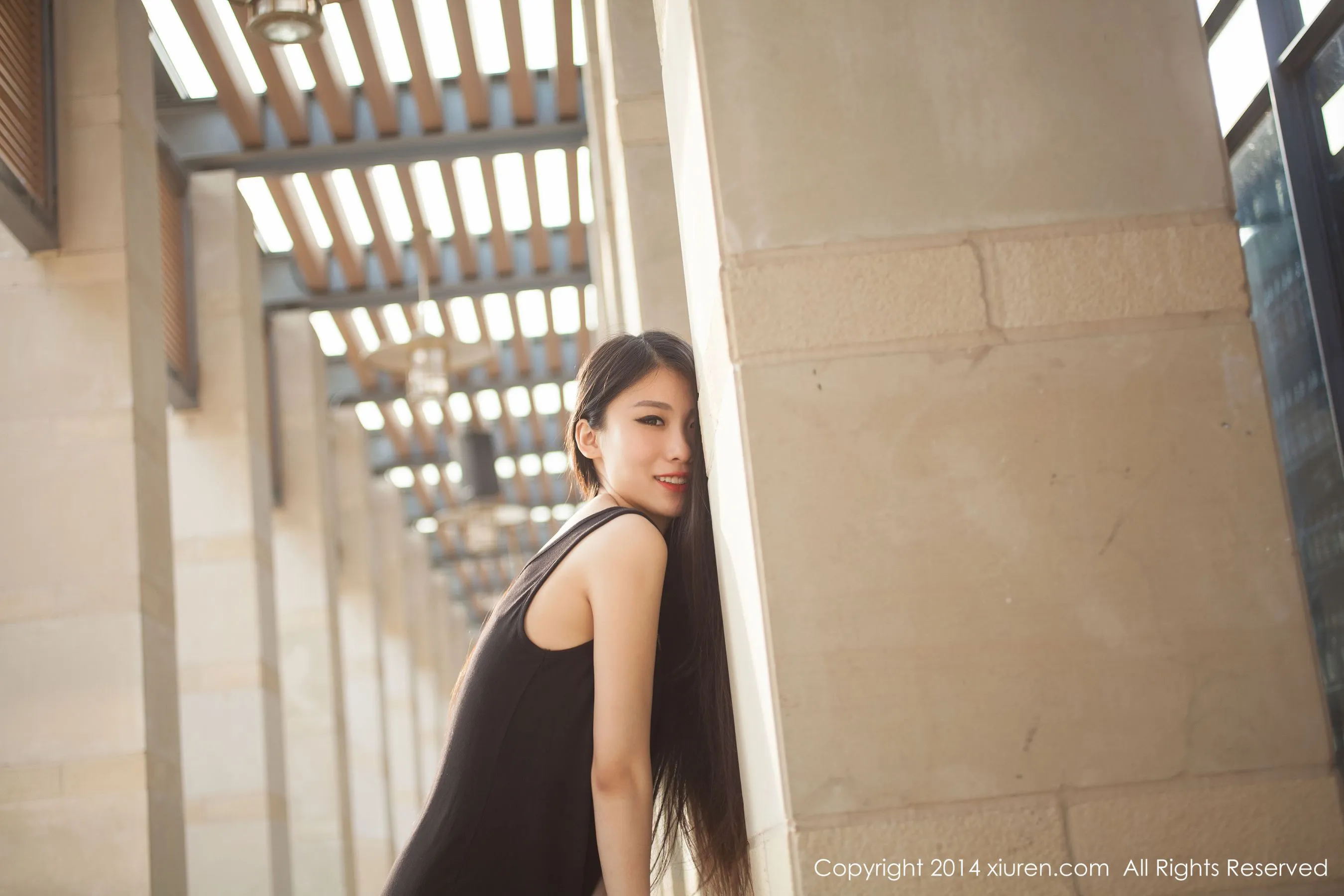 无敌美臀妹子战姝羽Zina 秀人网 No.169第5张