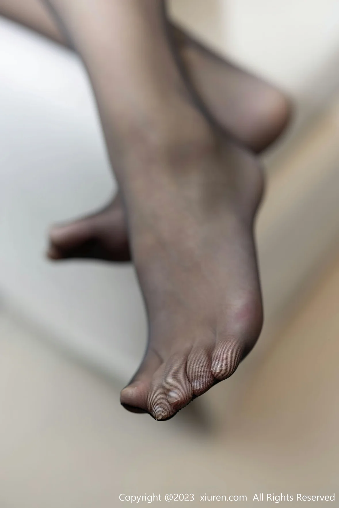  XiuRen 秀人 No.6883 可樂Vicky 性感黑色短裙性感写真3 [76P]第25张