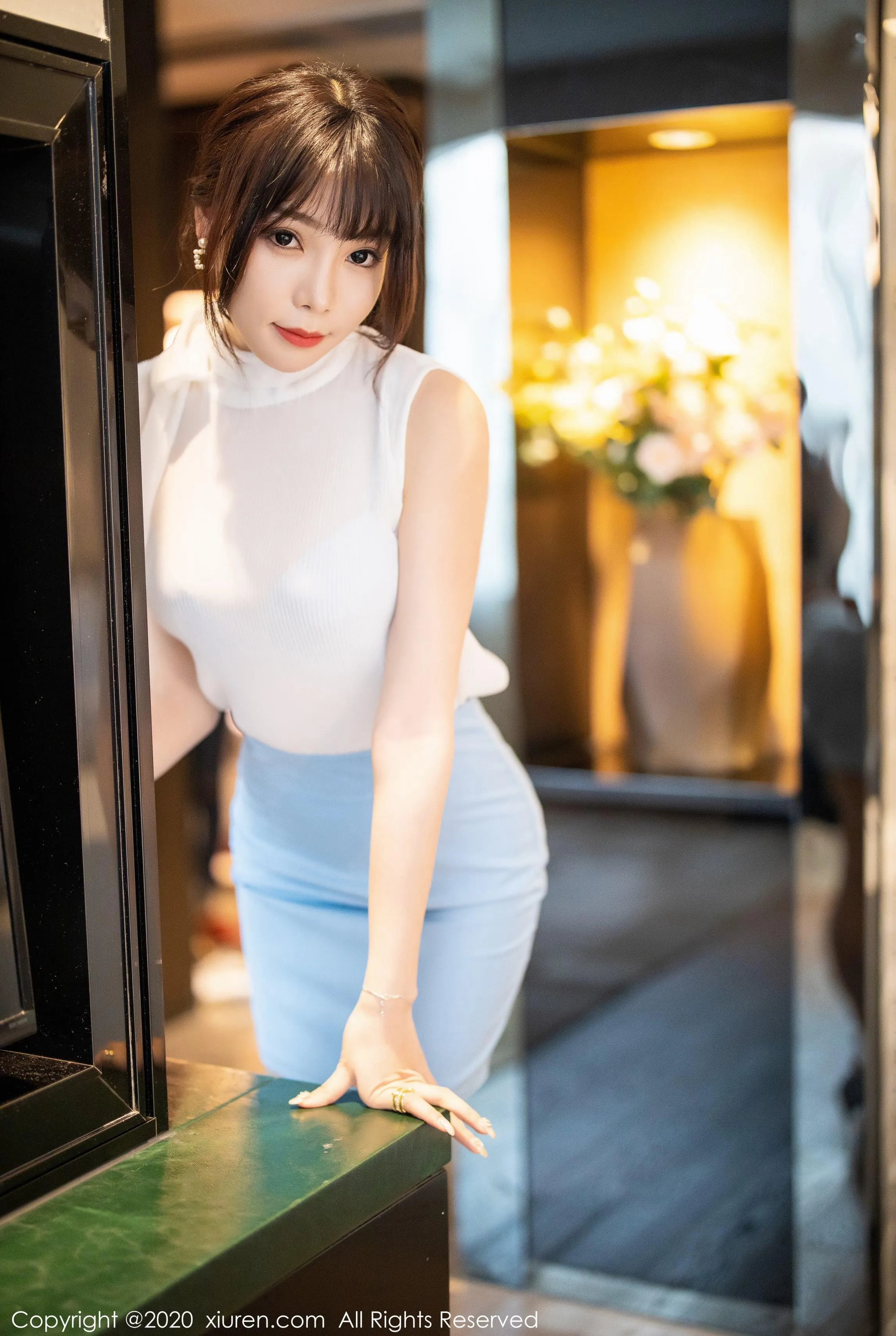 XIUREN秀人网 NO.2107 芝芝Booty第4张