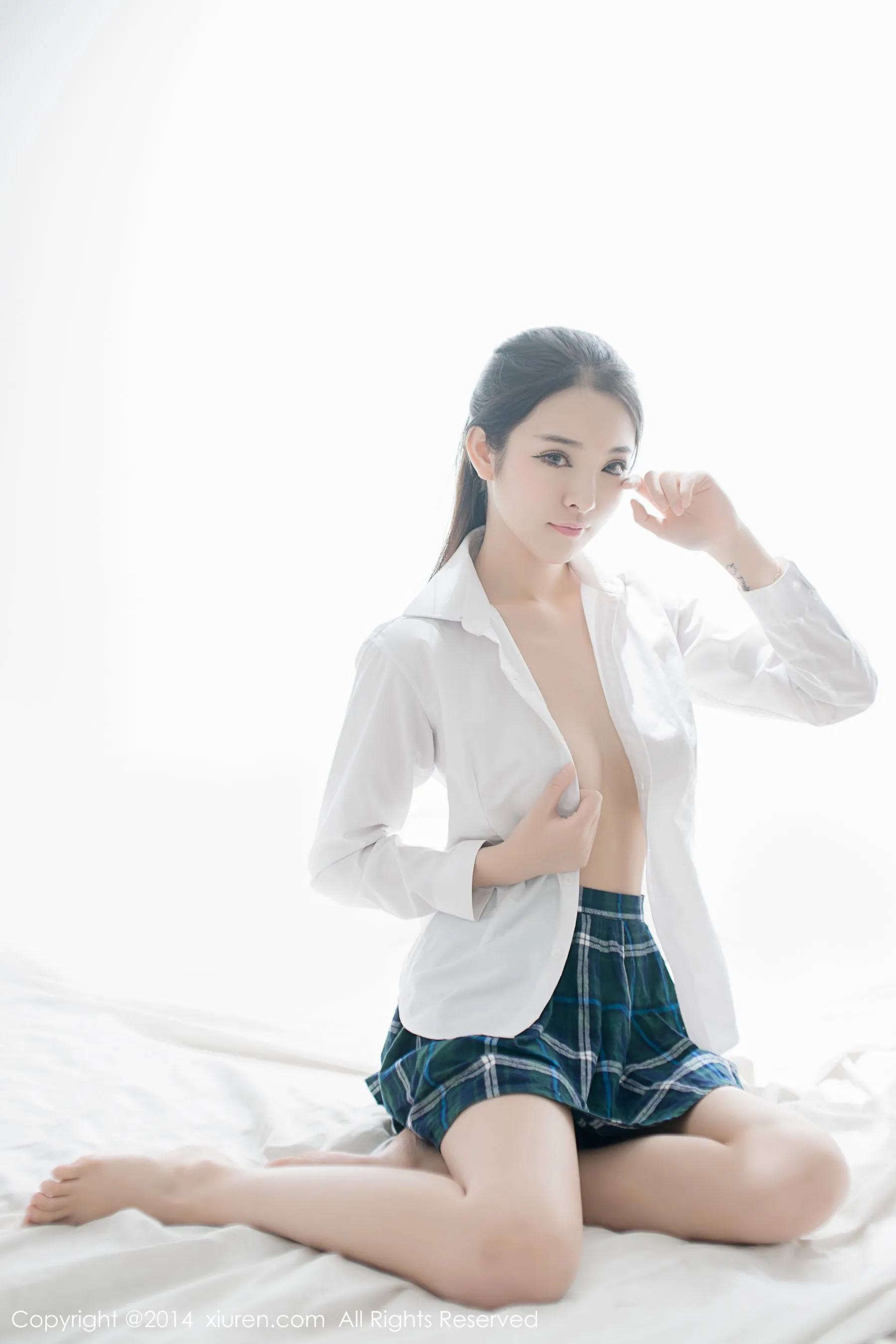 陈大榕 &4套服饰 秀人网 No.256第16张