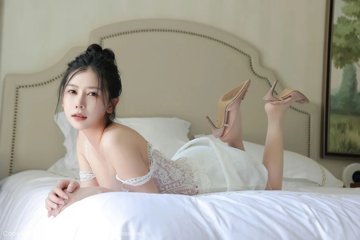  XiuRen 秀人 No.7124 尹甜甜 芭蕾舞裙性感写真 [63P]第12张