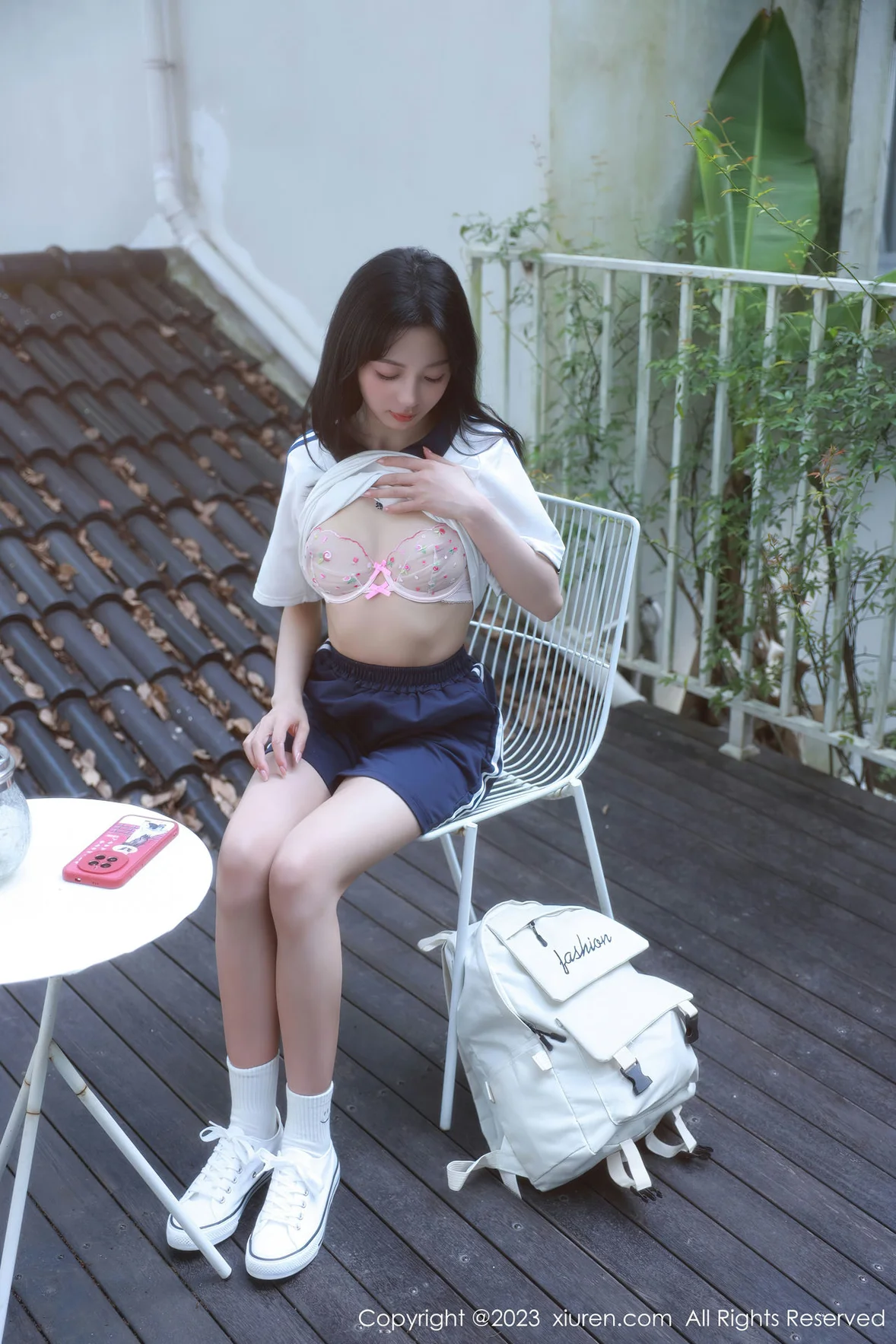  XiuRen 秀人 No.6895 糖豆sisi 学妹制服诱惑首套写真 [55P]第3张