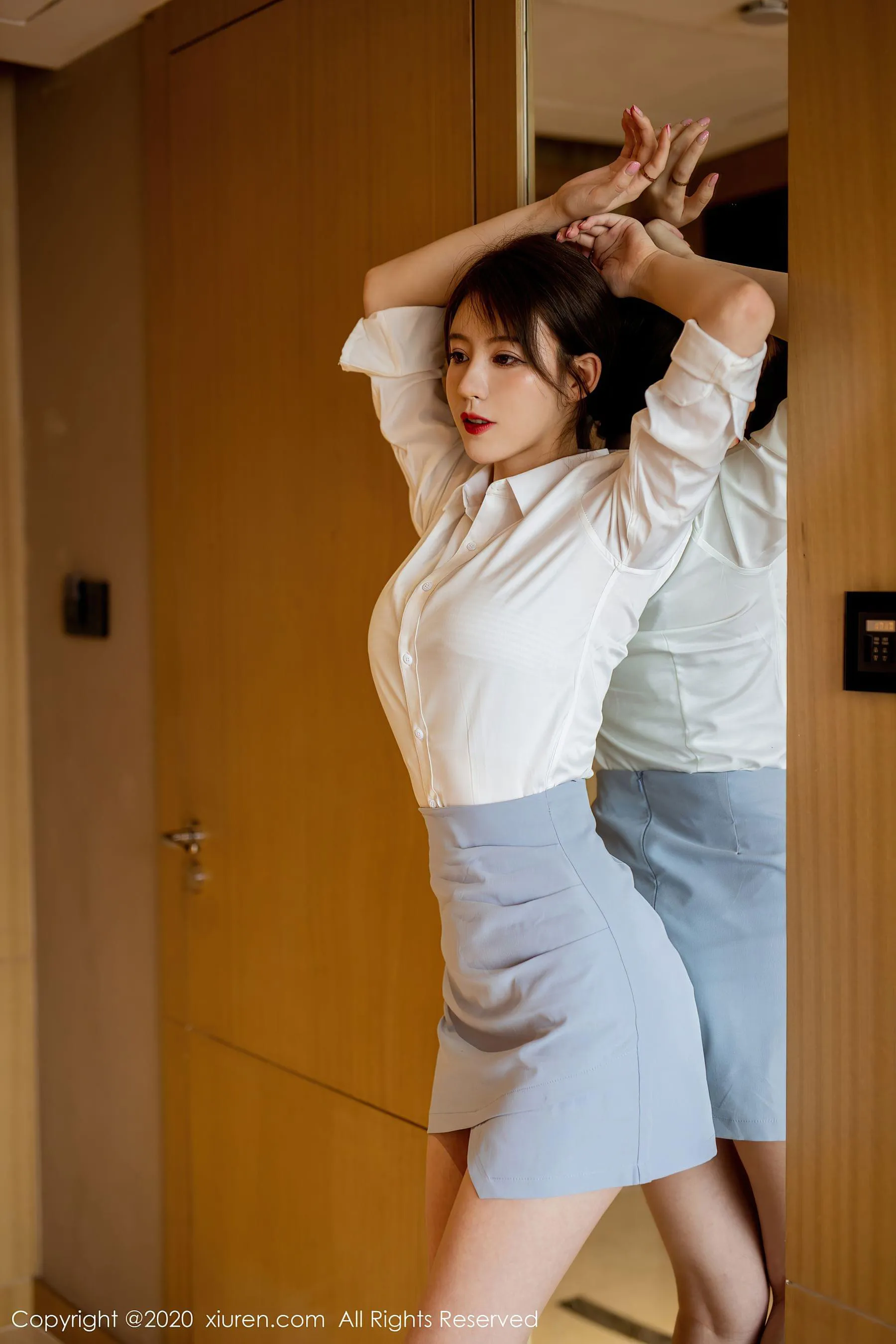 秀人XIUREN No.2350 yoo优优第9张