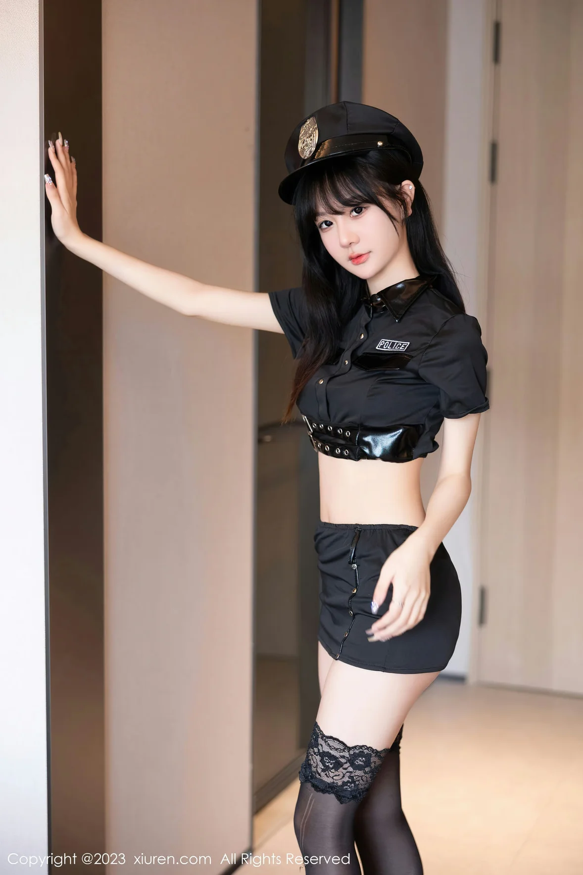  XiuRen 秀人 No.6851 幼幼 黑丝爆乳警花制服 [87P]第2张