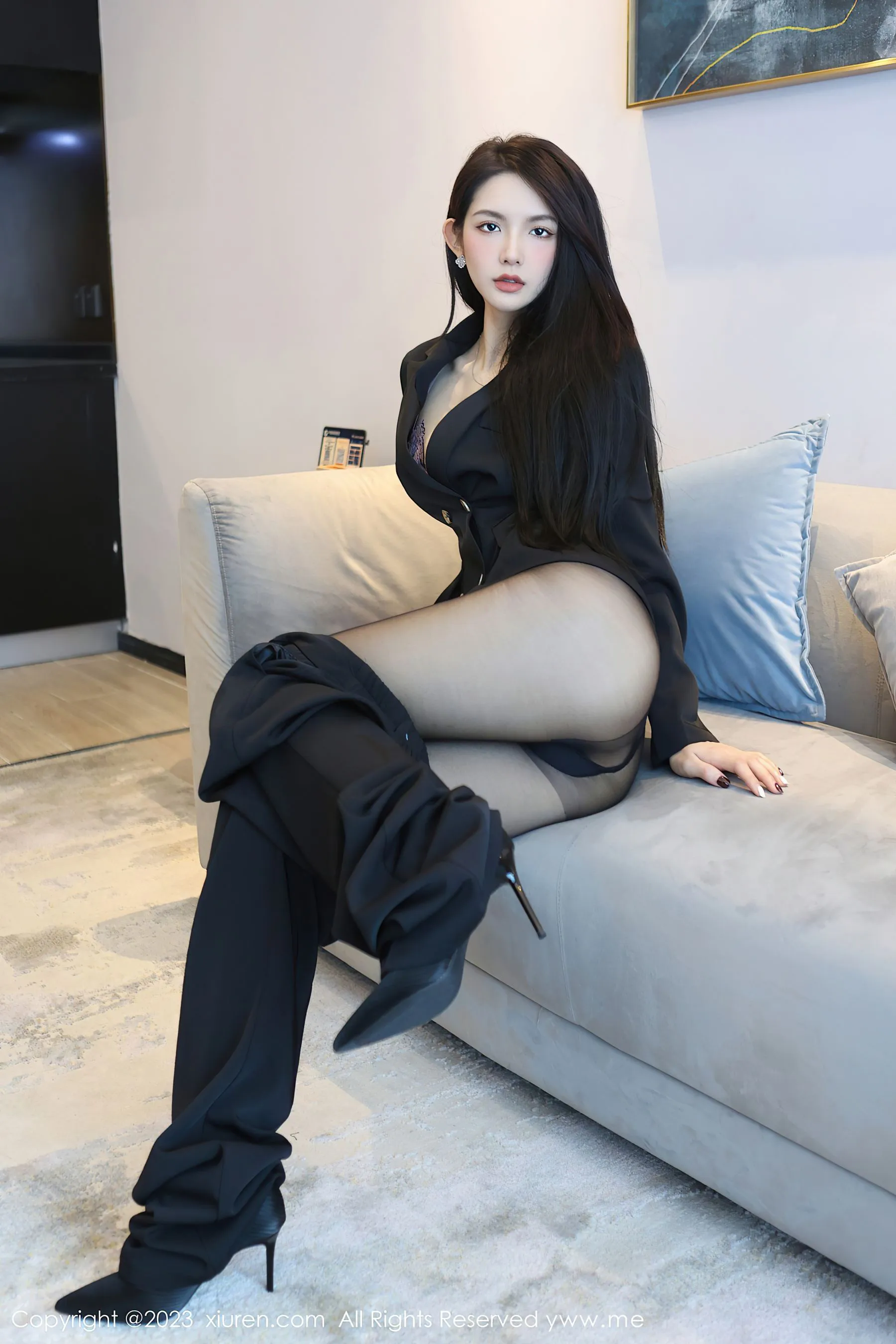 秀人网 No.6576 乔一一 黑丝美腿第22张