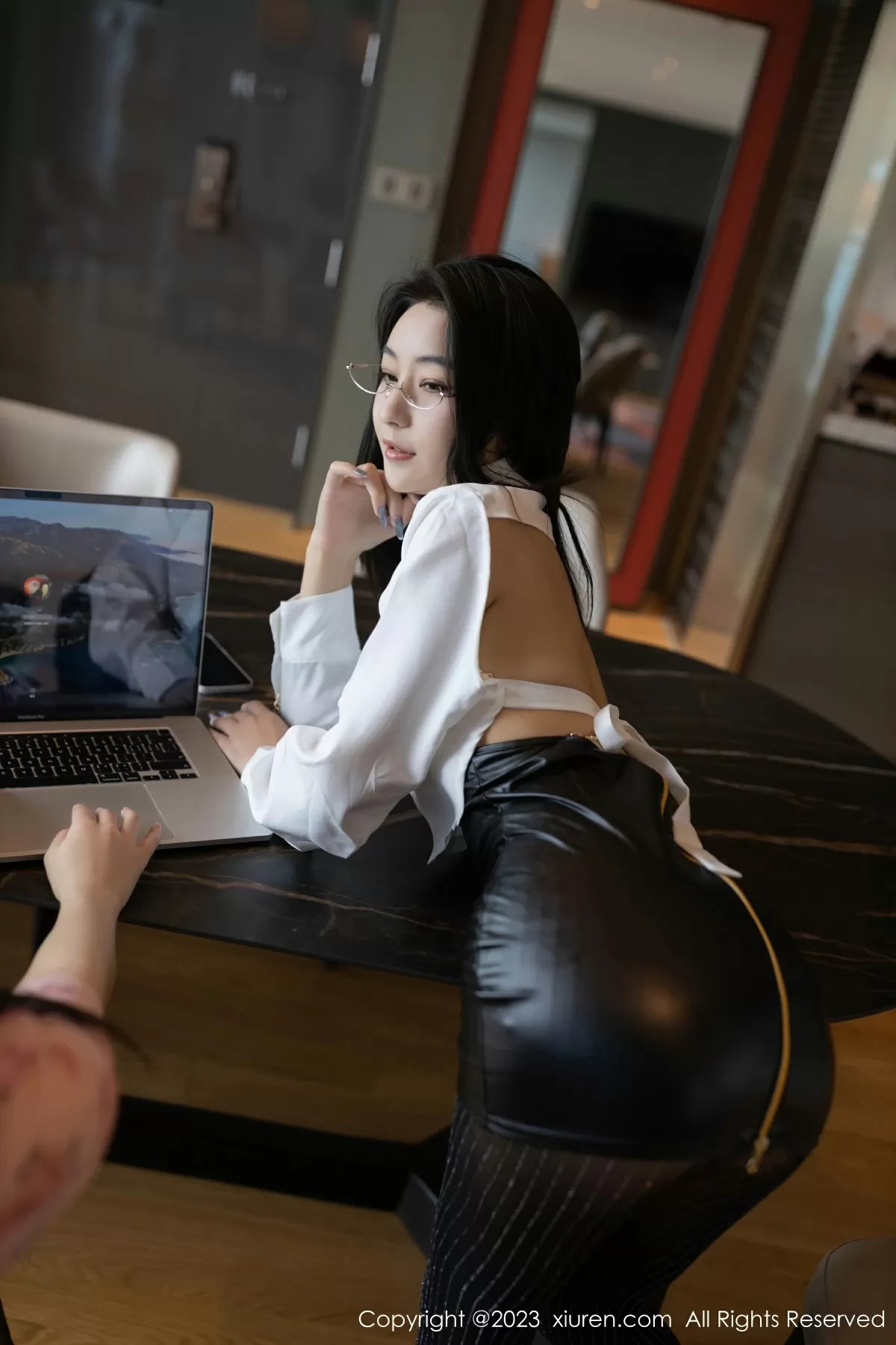  XiuRen 秀人 No.7547 熊小诺 [78P]第2张