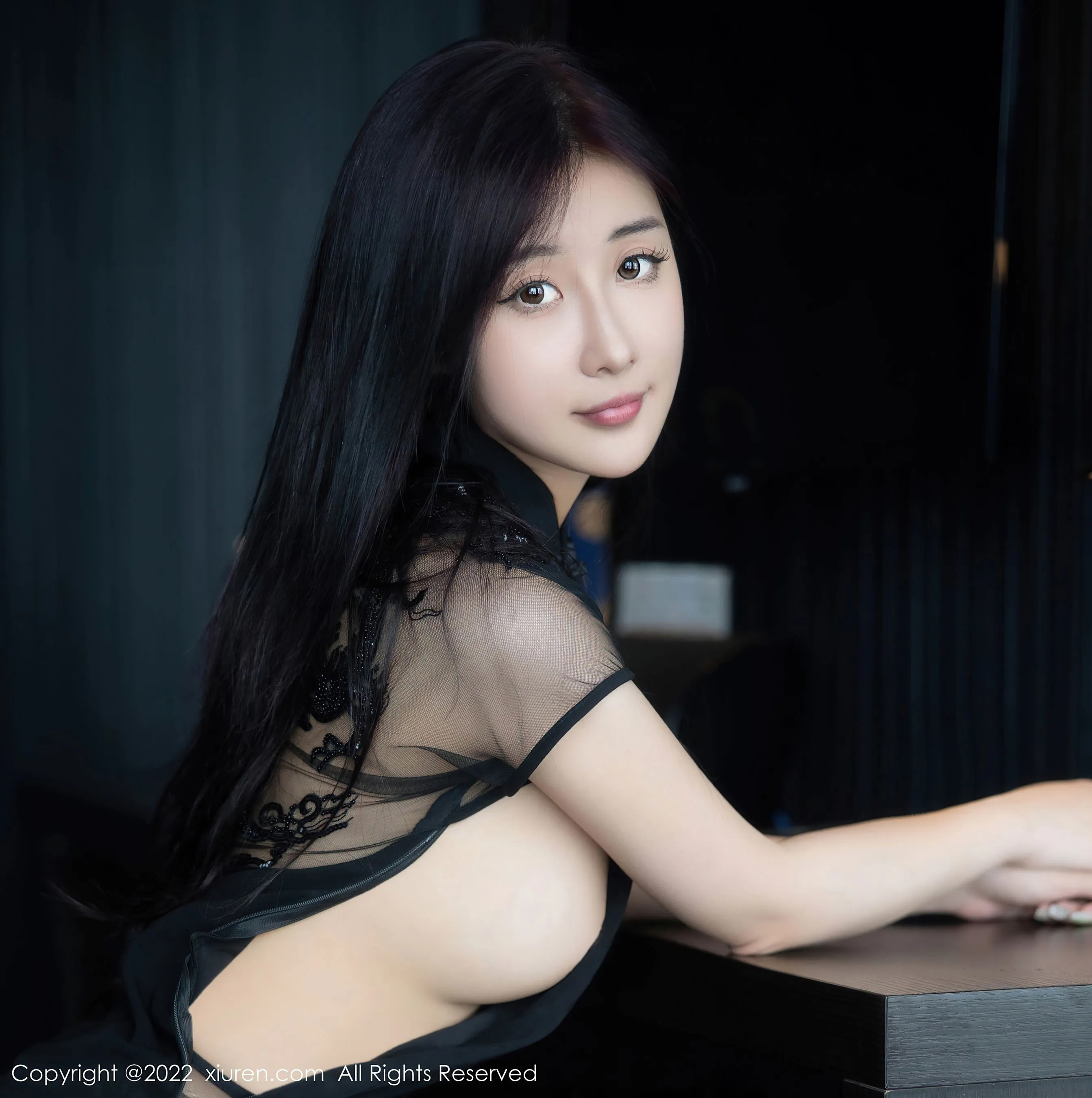  秀人网 No.5691 顾楚楚Maily 黑丝美腿第23张