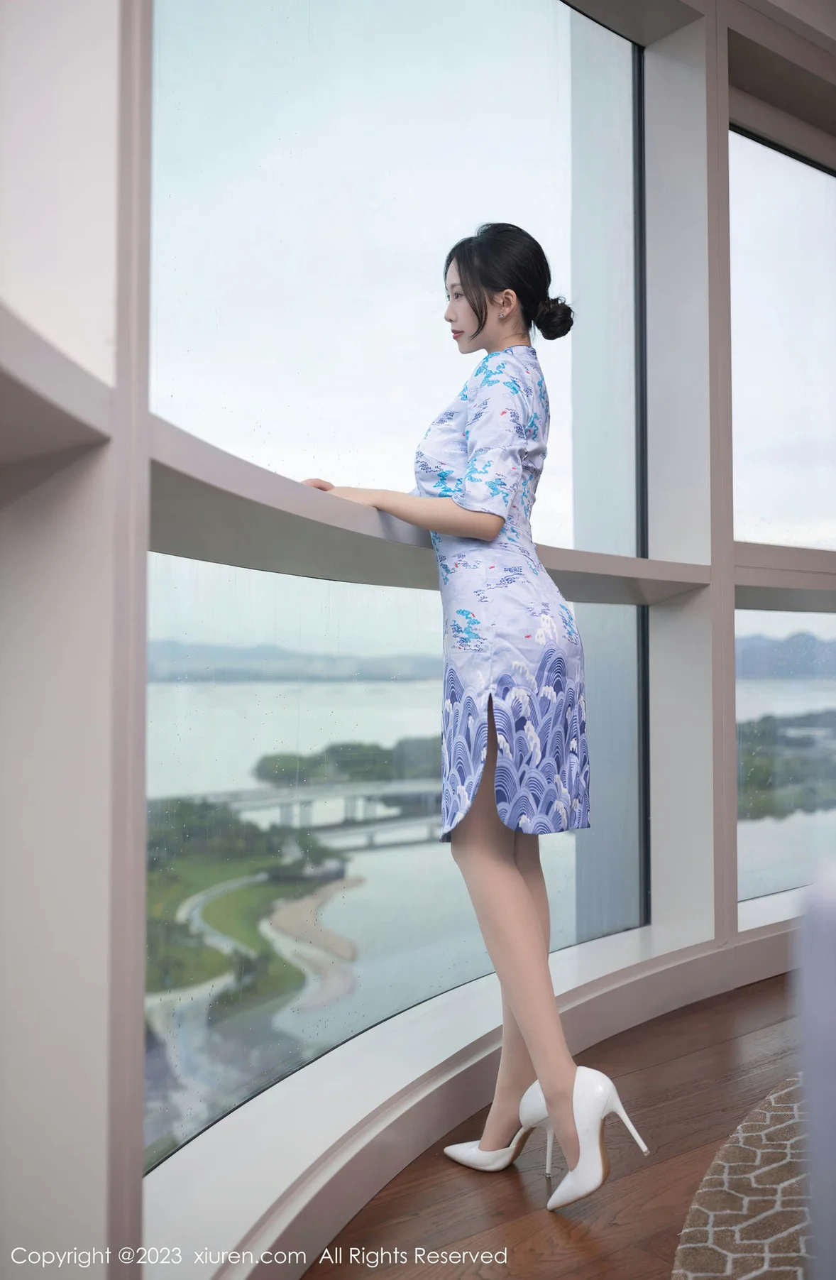  XiuRen 秀人 No.7101 利世 海航空姐性感写真 [76P]第2张