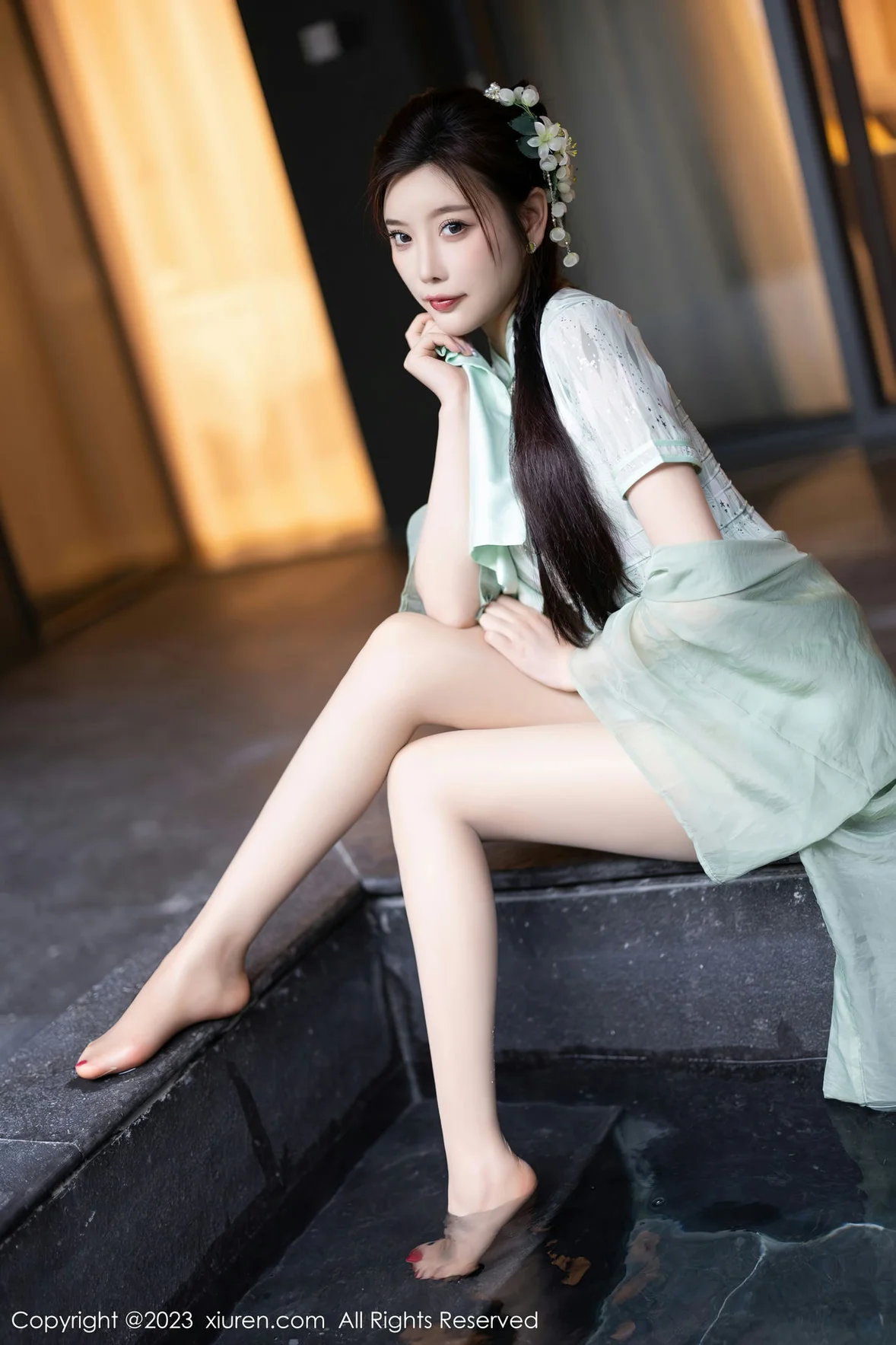  XiuRen 秀人 No.6983 杨晨晨Yome 淡绿色旗袍性感写真 [85P]第8张