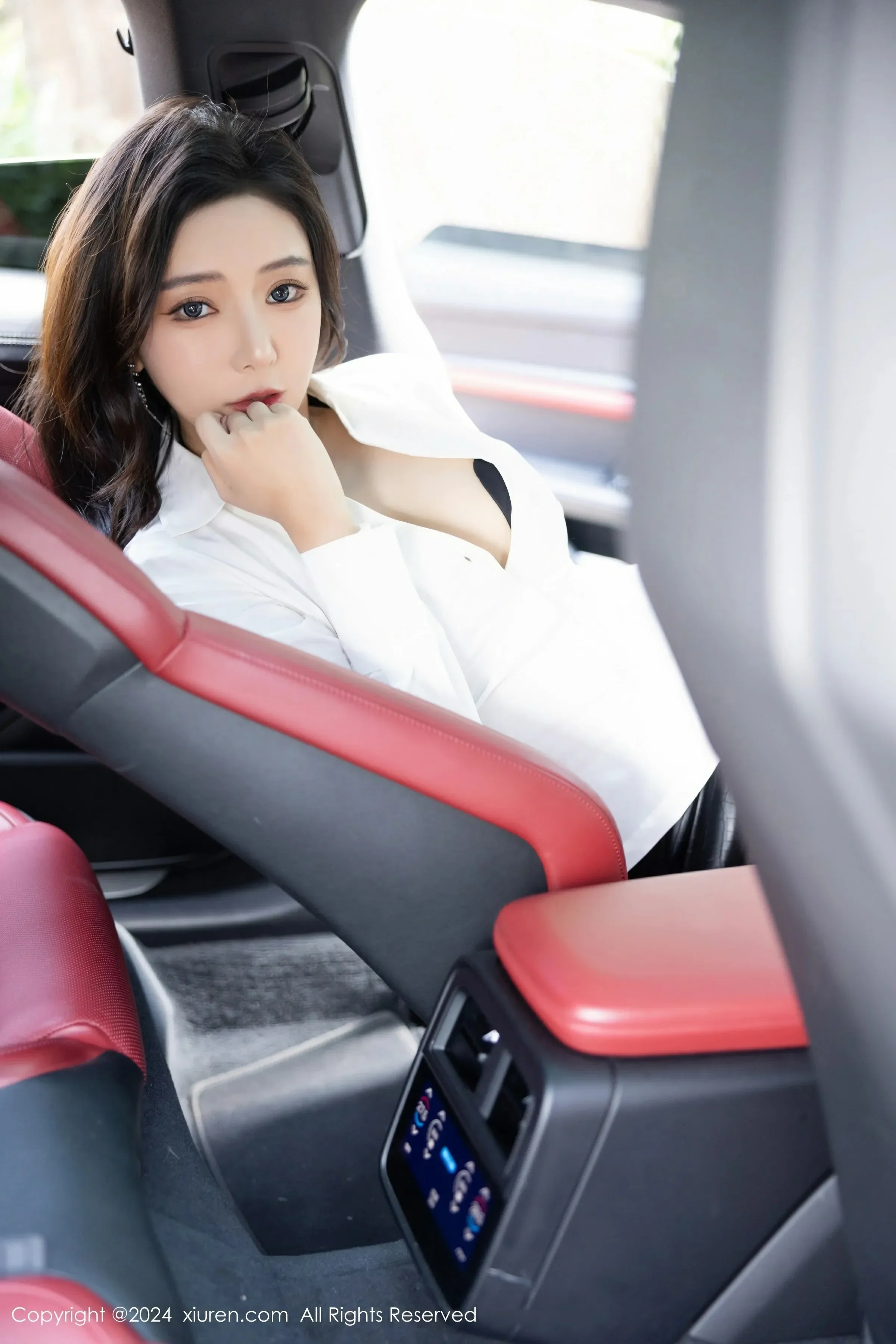  XiuRen 秀人 No.8314 王馨瑶yanni [80P]第3张