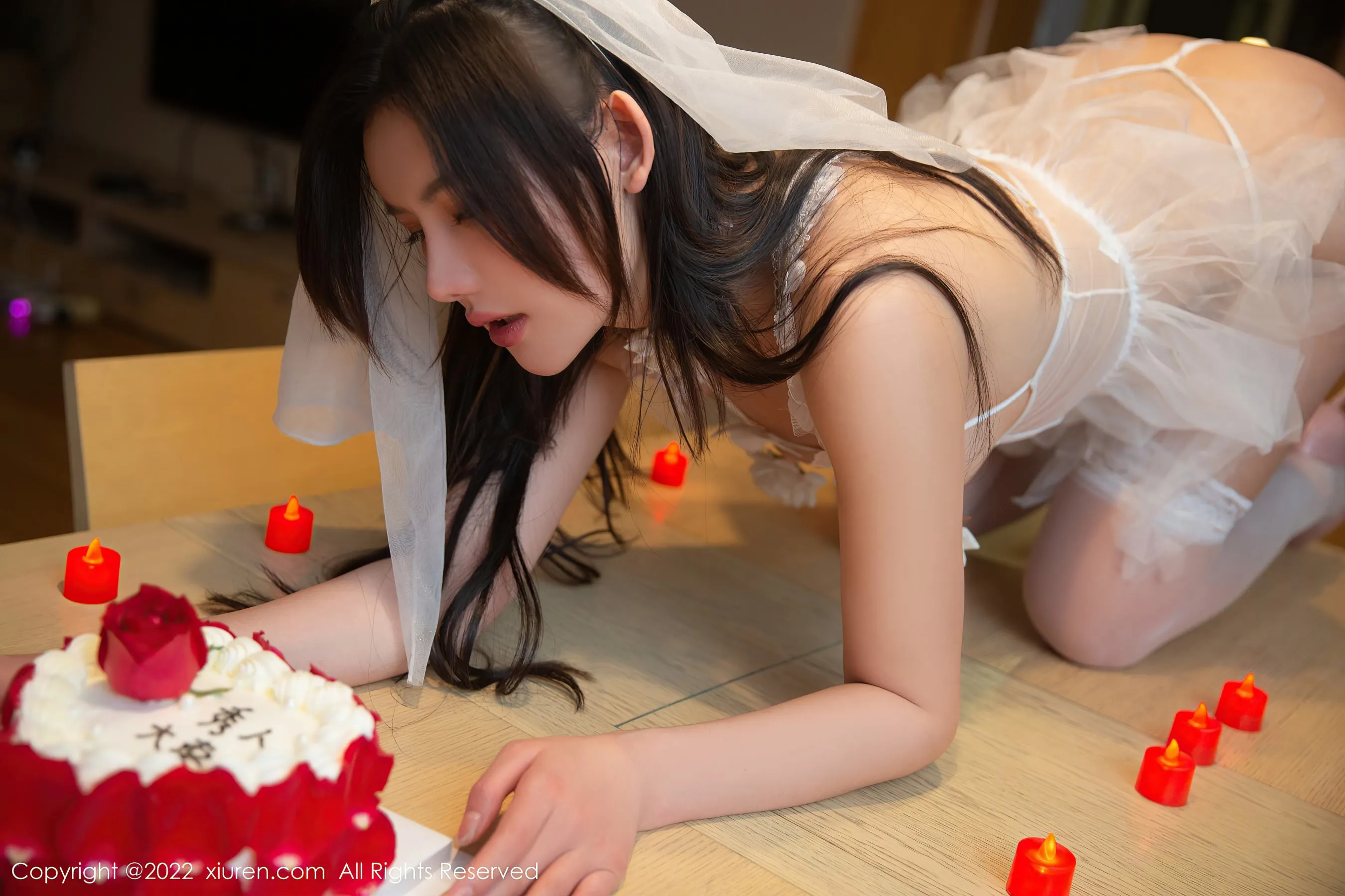 秀人网 No.4862 就是阿朱啊 婚纱旅拍第3张