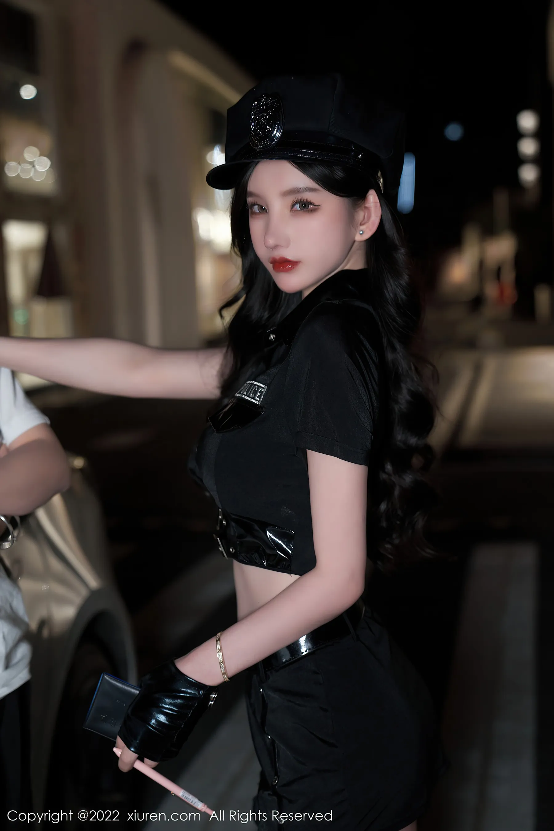  秀人网 No.4741 周于希Sally 黑丝美腿女警制服第20张