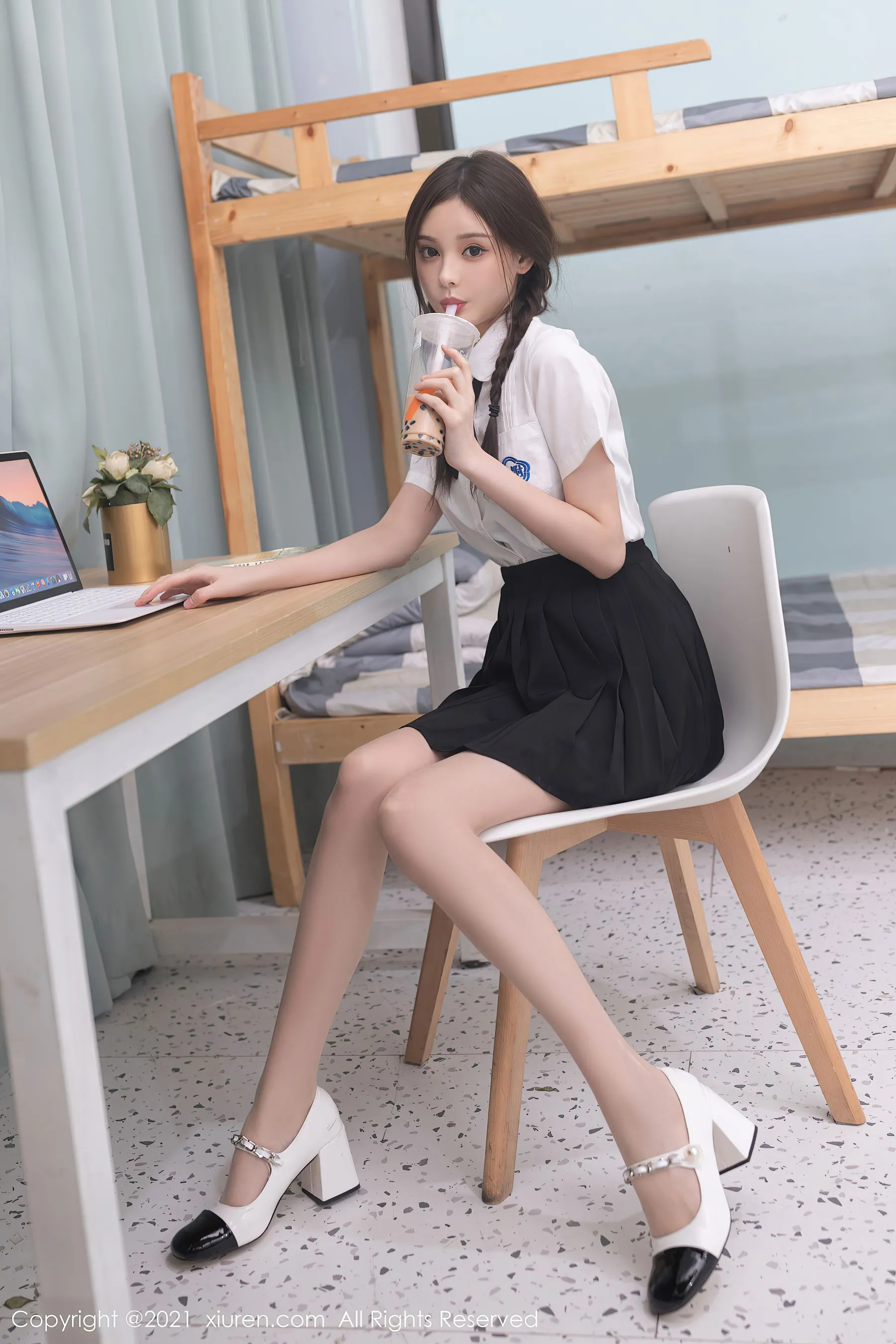  秀人 No.3951 王心怡第5张