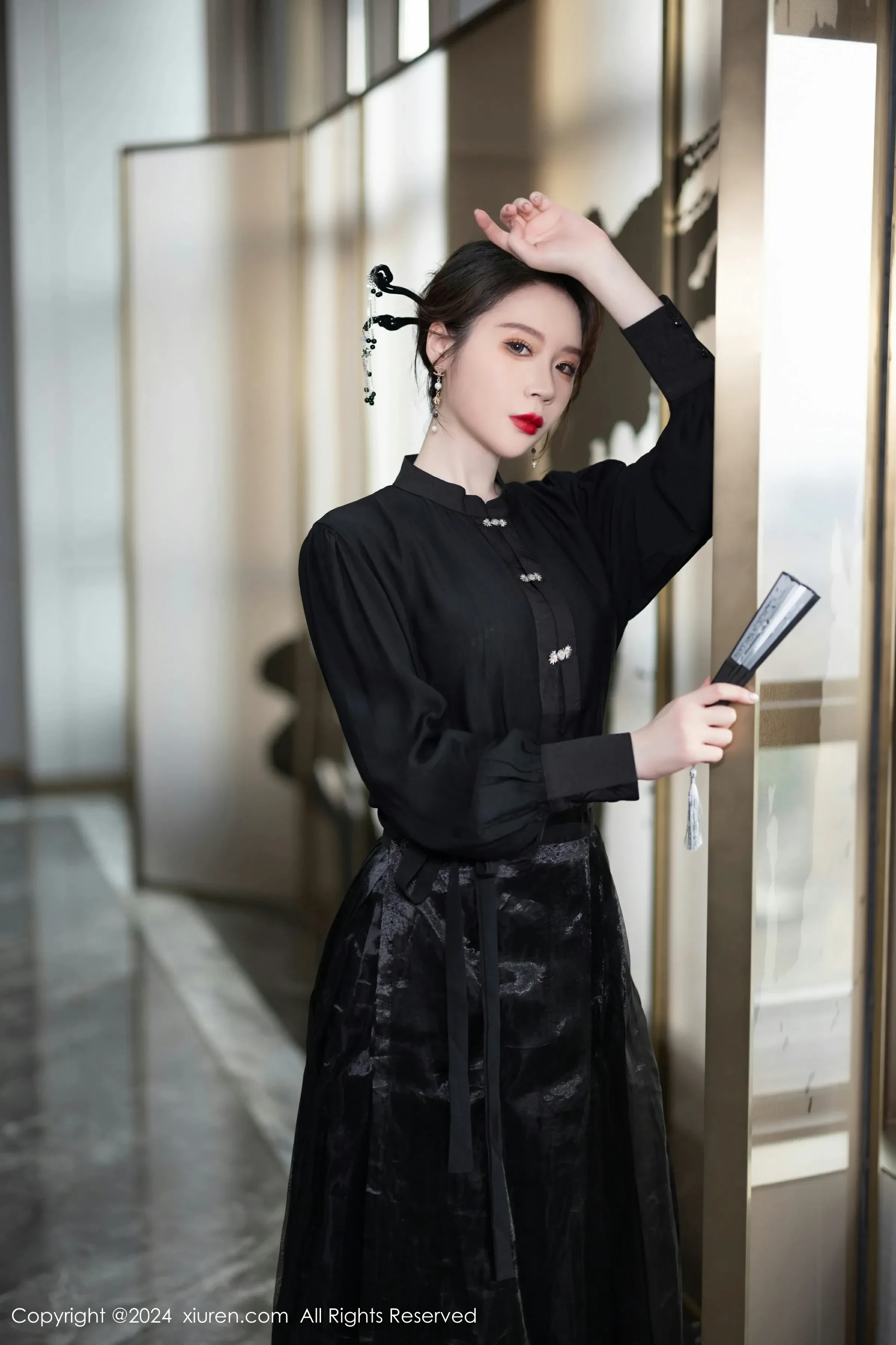  XiuRen 秀人 No.8465 梦心玥 [82P]第2张