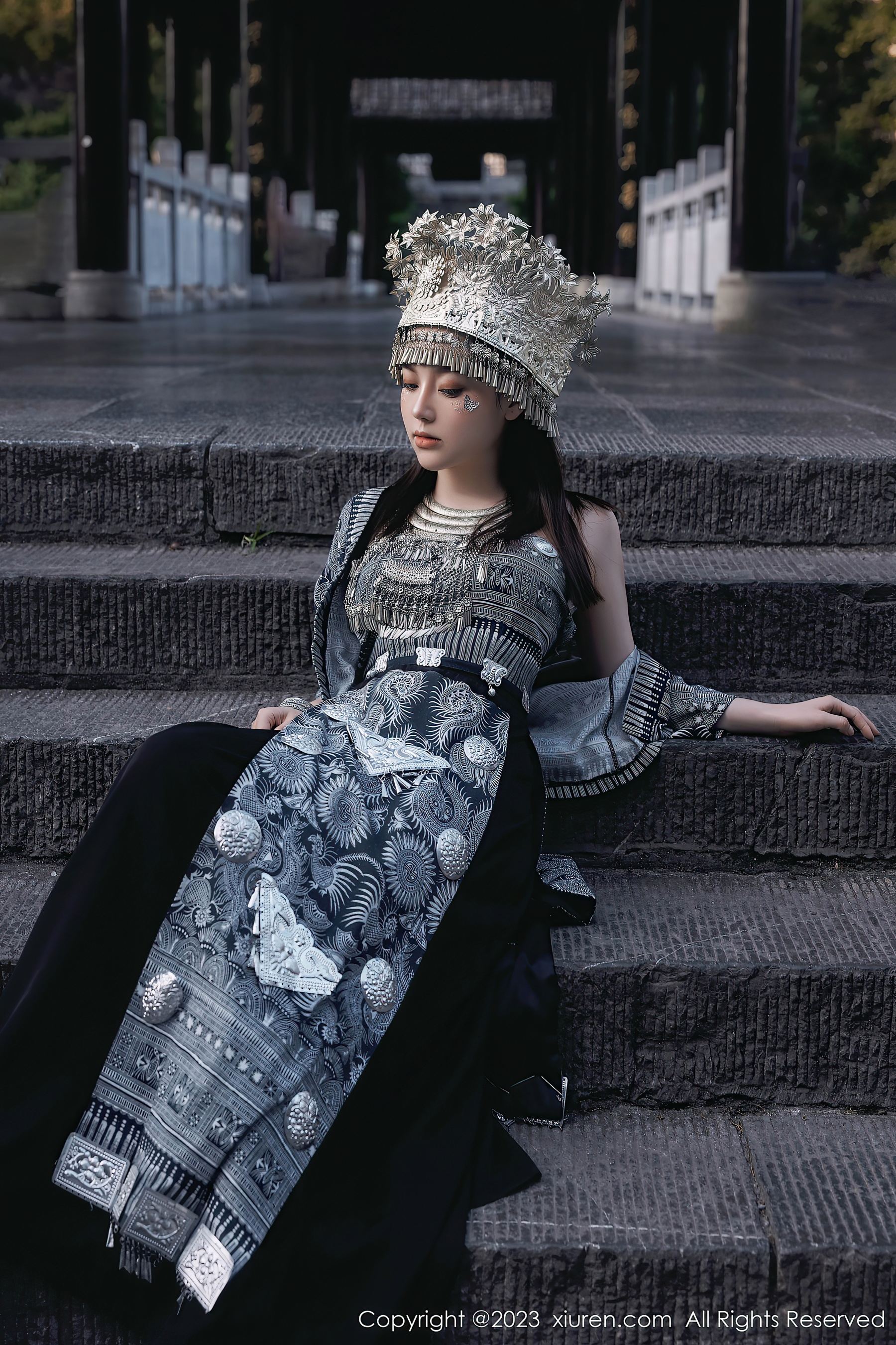 XiuRen 秀人 No.7448 豆瓣酱 苗族服饰第19张