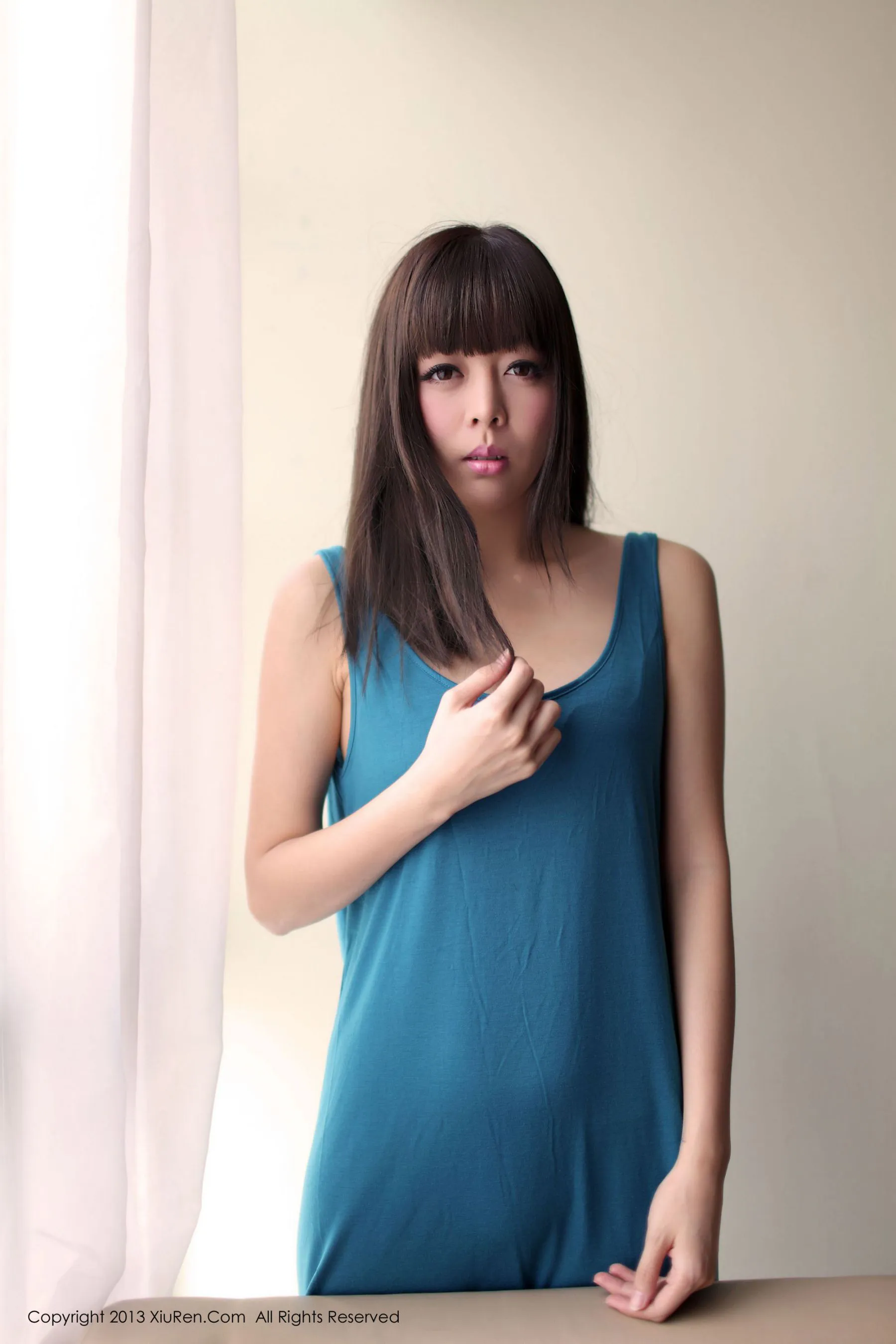  杜Viki《酒店拍摄 三套装》 秀人网 No.001第1张