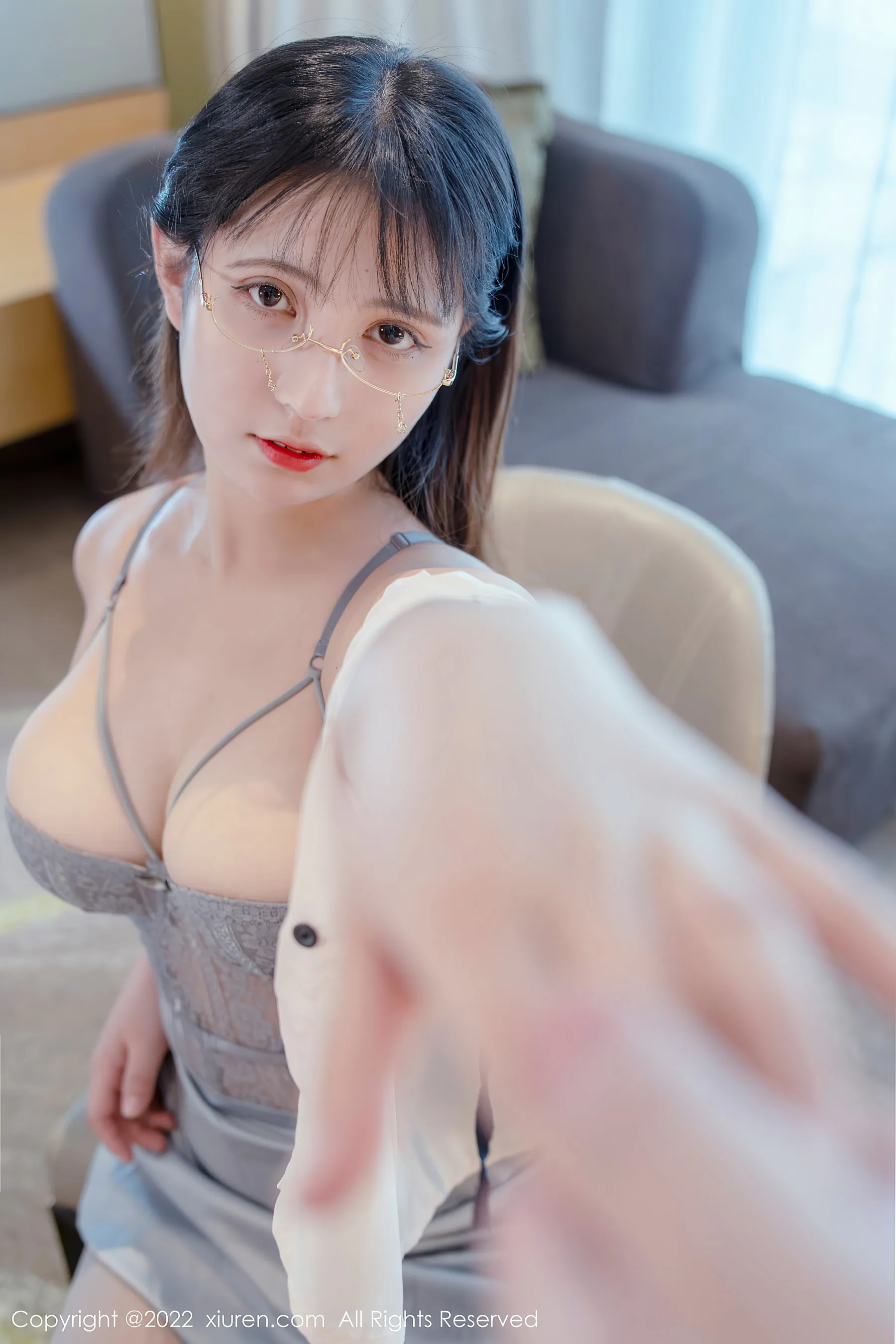  秀人网 No.4808 久久Aimee 可爱美乳妹子写真第16张