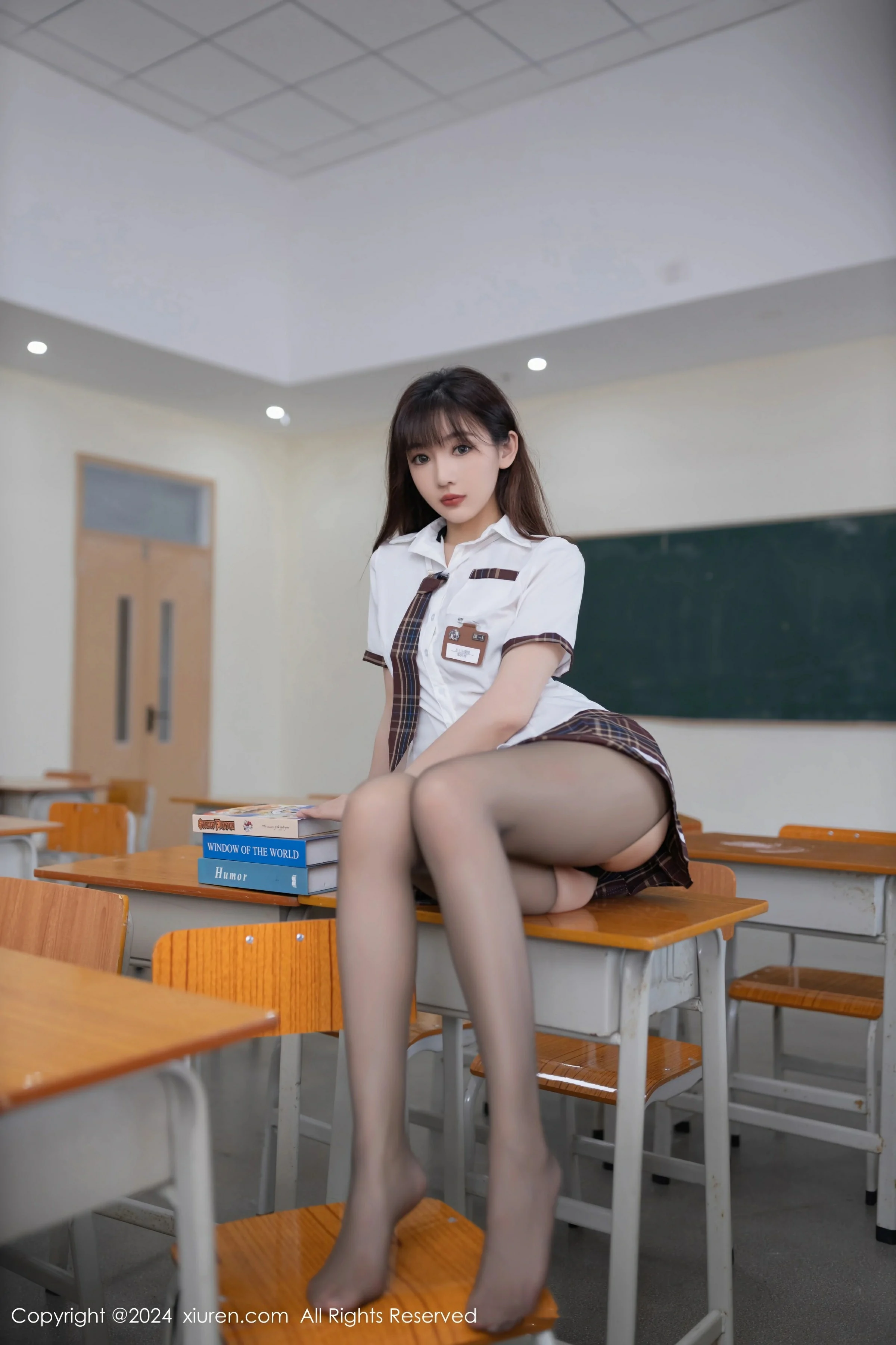  XiuRen 秀人 No.8918 陆萱萱 [80P]第2张