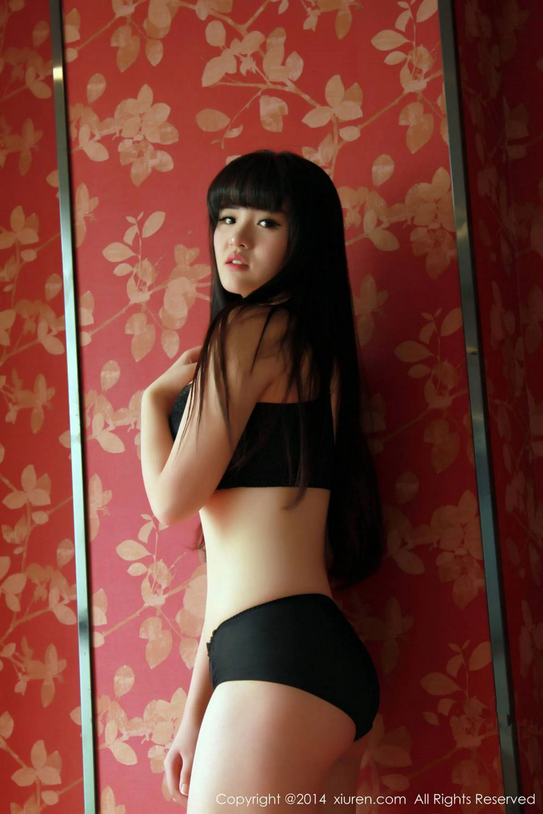 旭儿 &F cup妹子 秀人网 No.261第2张