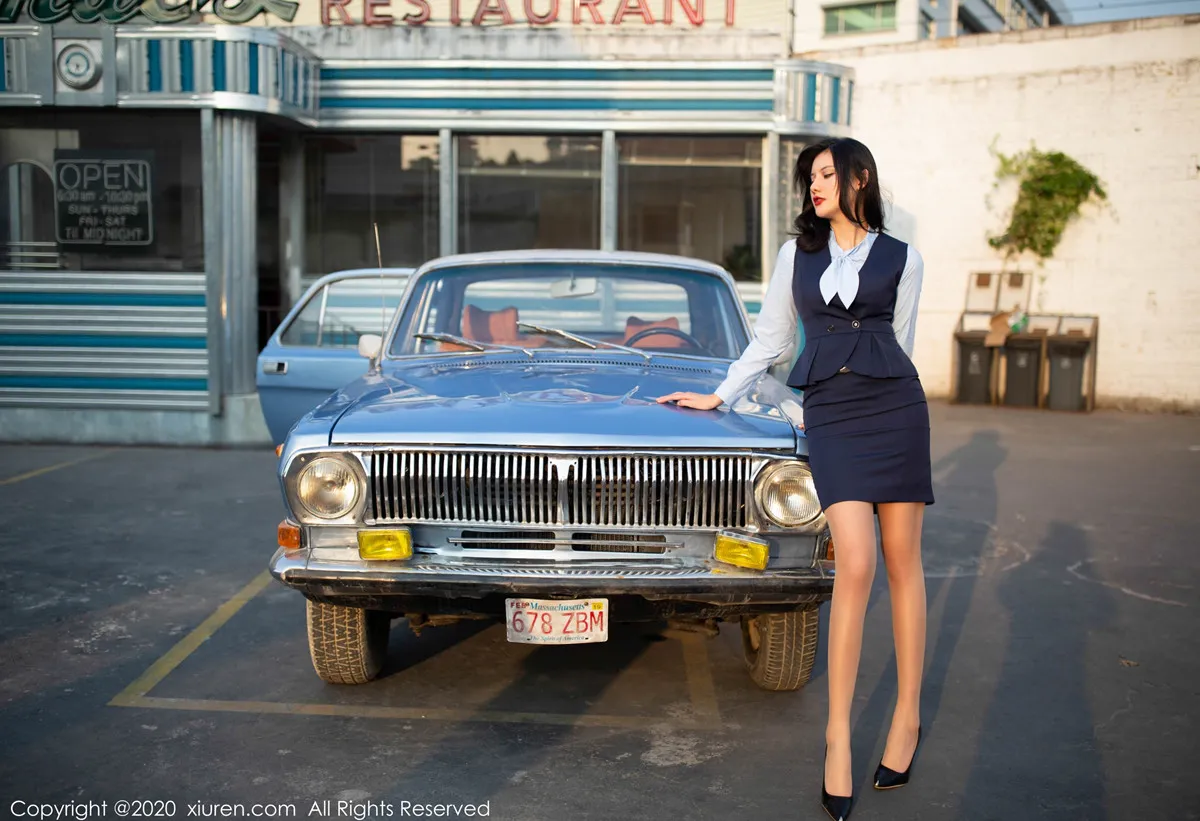 XIUREN秀人网 N0.1979 就是阿朱啊第3张