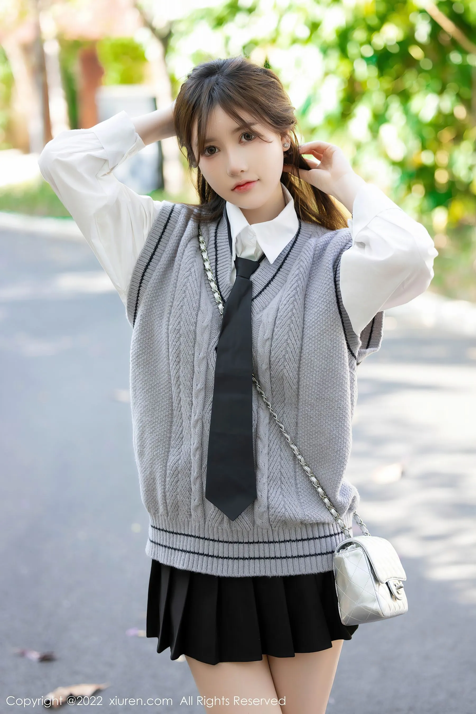  秀人网 No.4896 美桃酱 嫩模蕾丝诱惑旅拍写真第15张