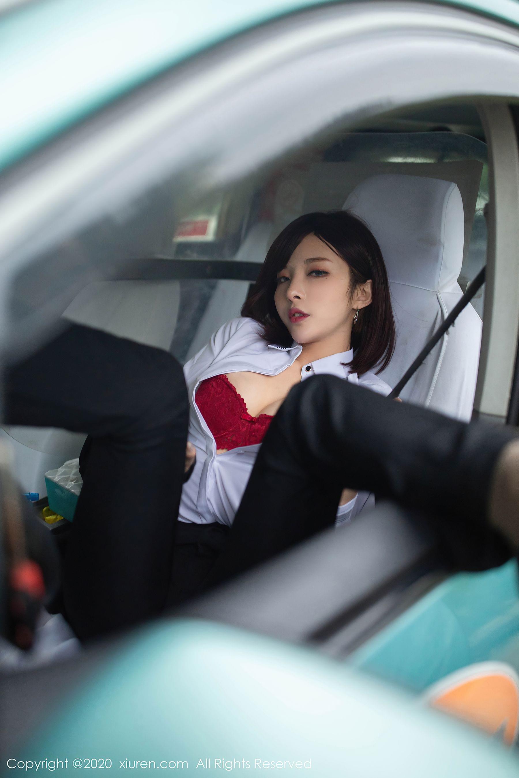  秀人XIUREN No.2322 陈小喵第16张