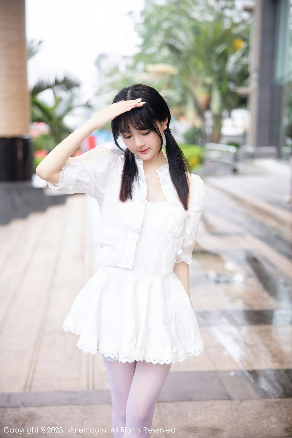  XiuRen 秀人 No.6933 幼幼 连衣短裙性感写真 [84P]第2张