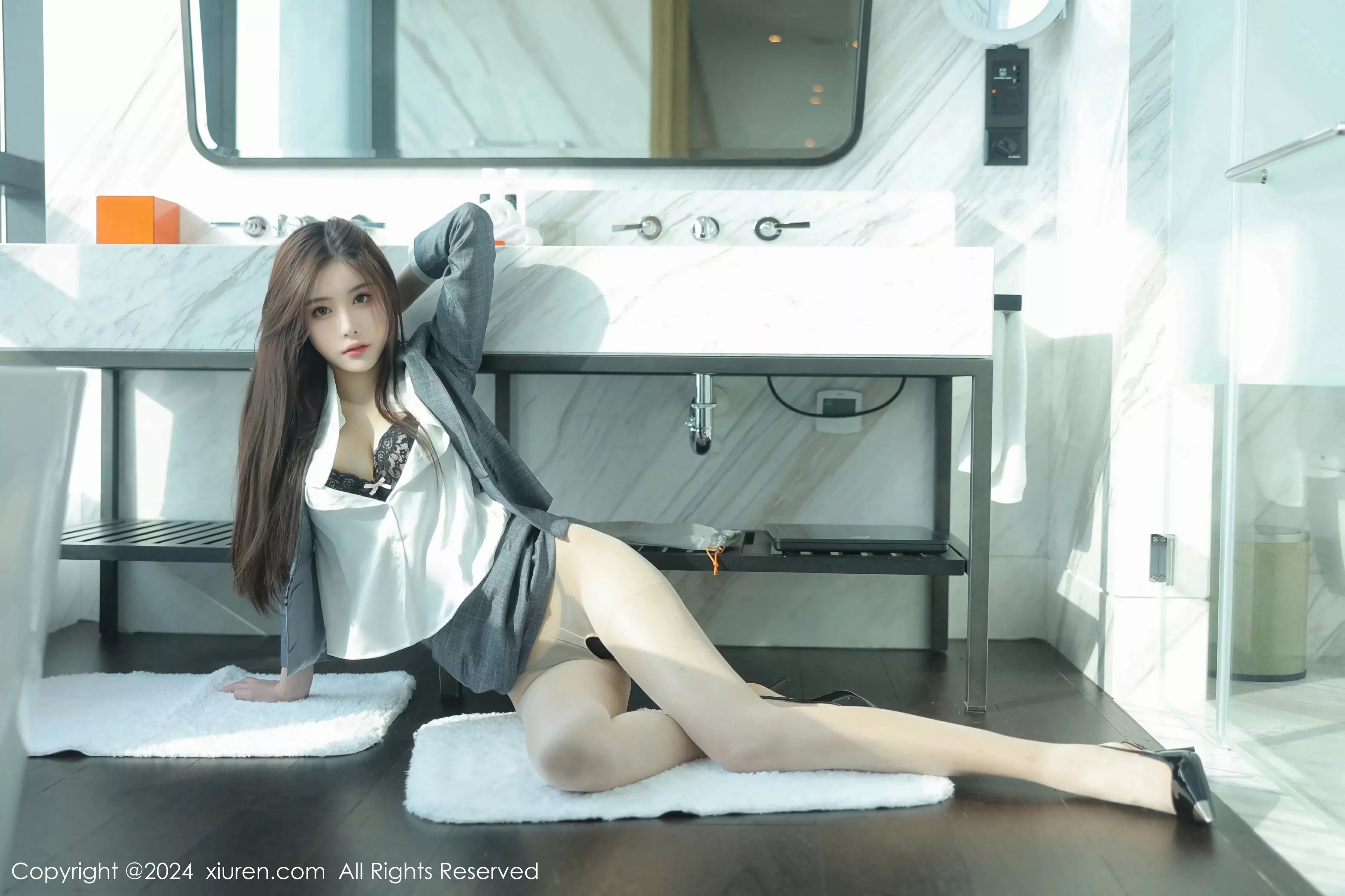  XiuRen 秀人 No.8081 晚苏susu 新人模特 [50P]第3张