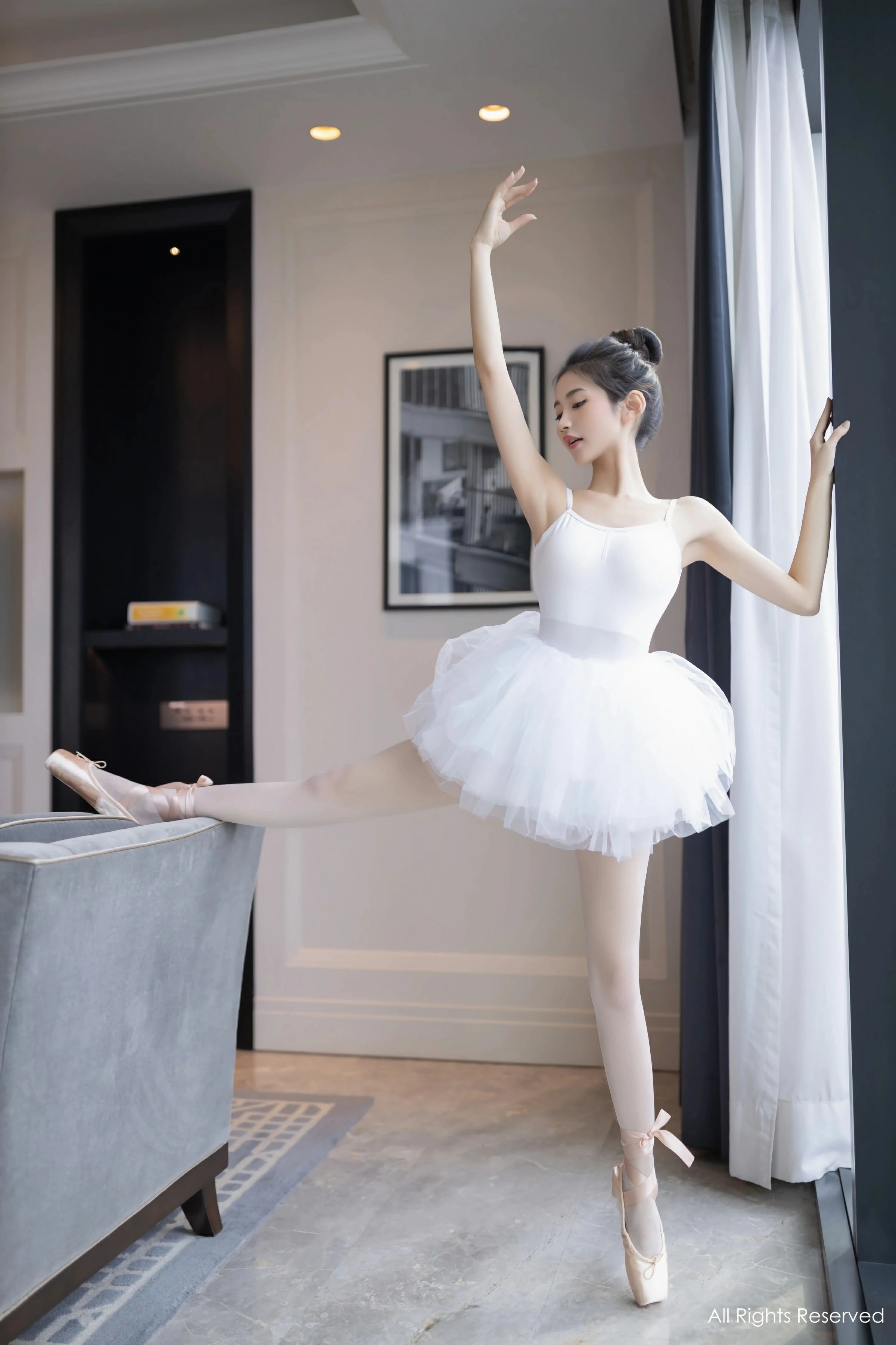  XiuRen 秀人 No.8657 鱼尾fish [80P]第2张