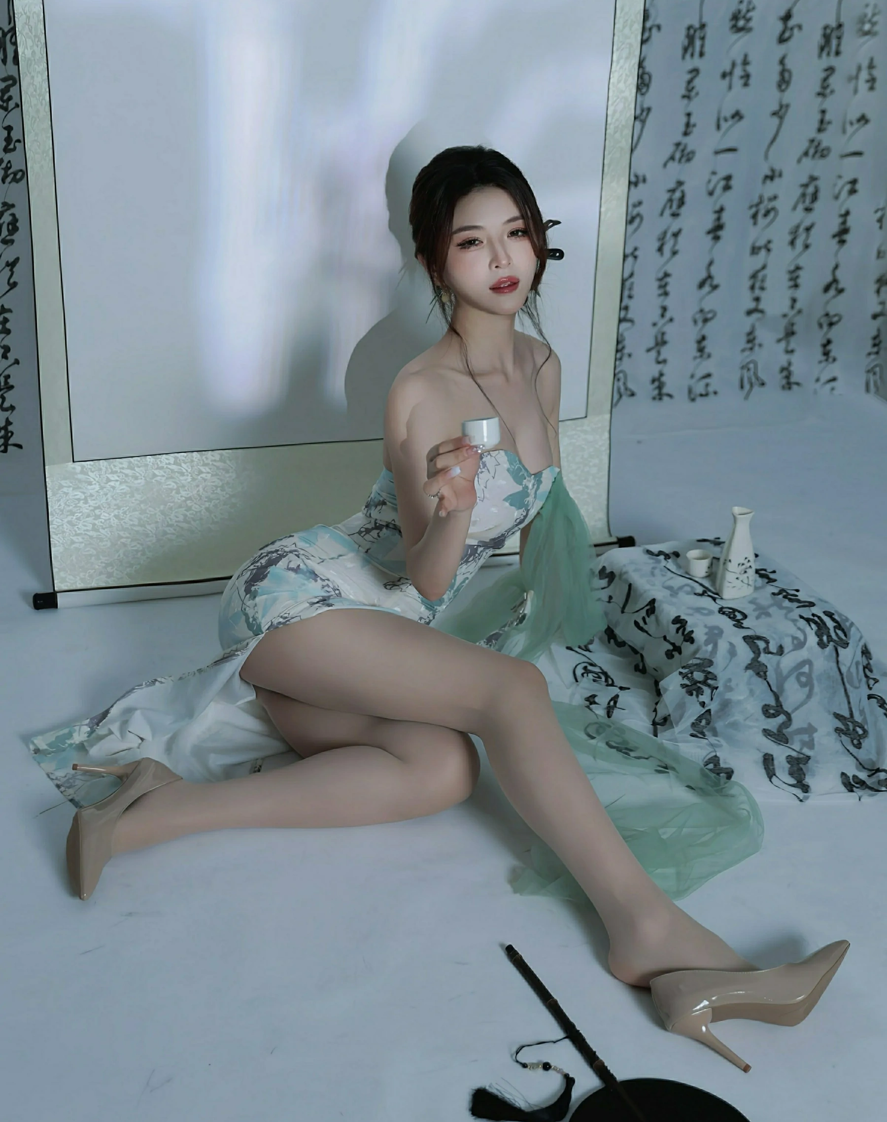  秀人网 No.10694 阿依莎 [82P]第4张