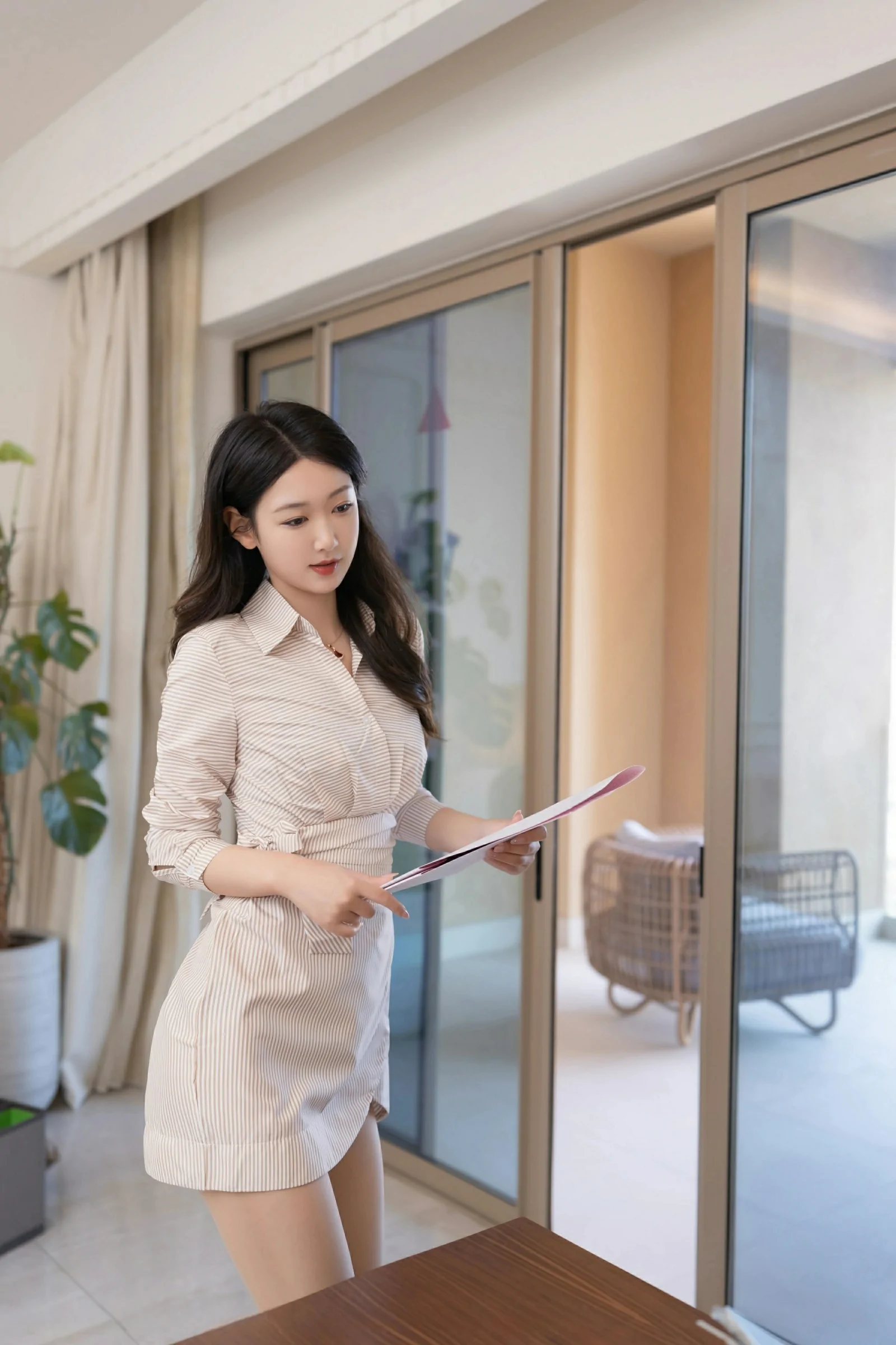  秀人网 No.10384 唐安琪 [84P]第2张