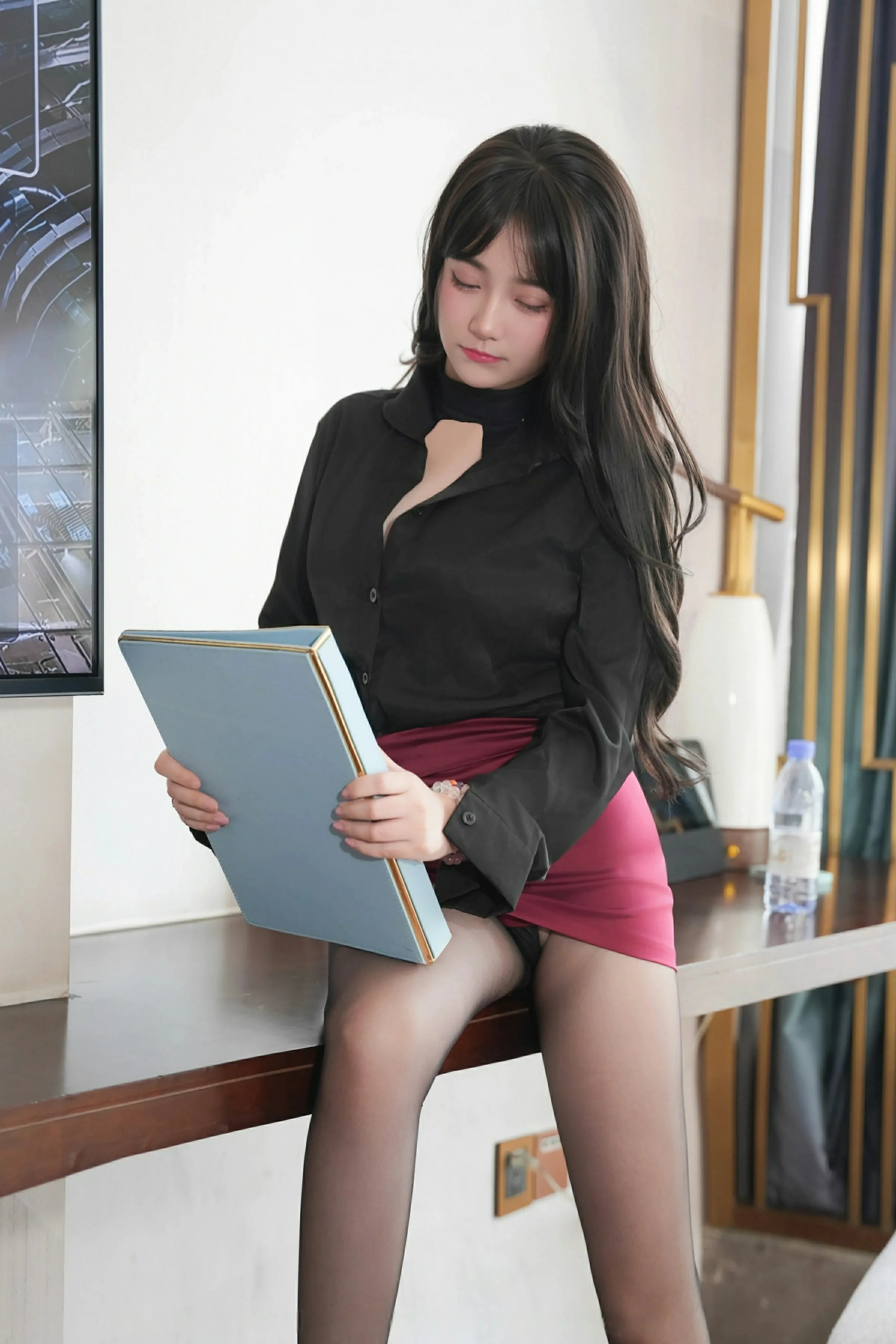  秀人网 No.10527 软情 [66P]第4张