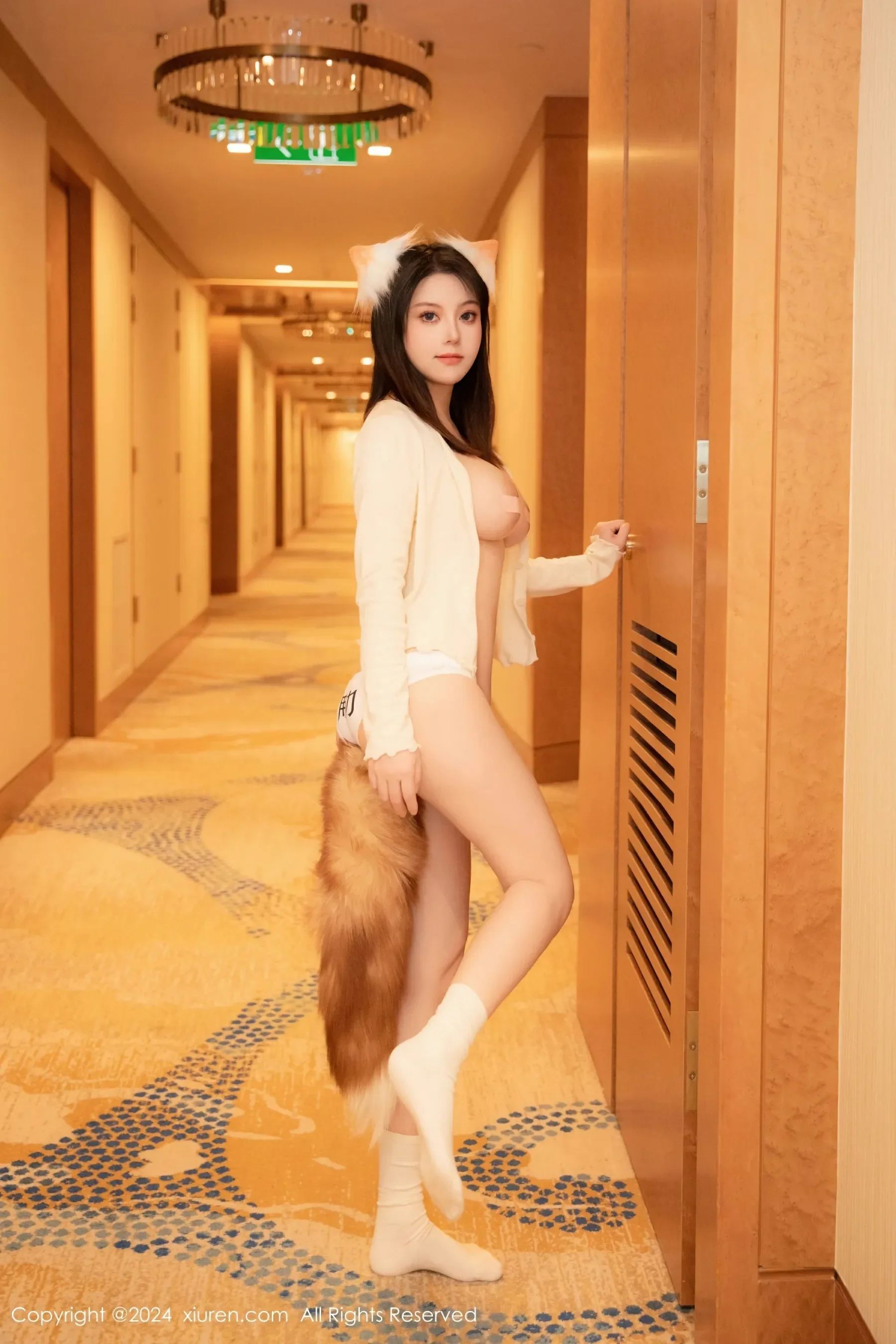  XiuRen 秀人 No.8243 豆瓣酱 [115P]第18张