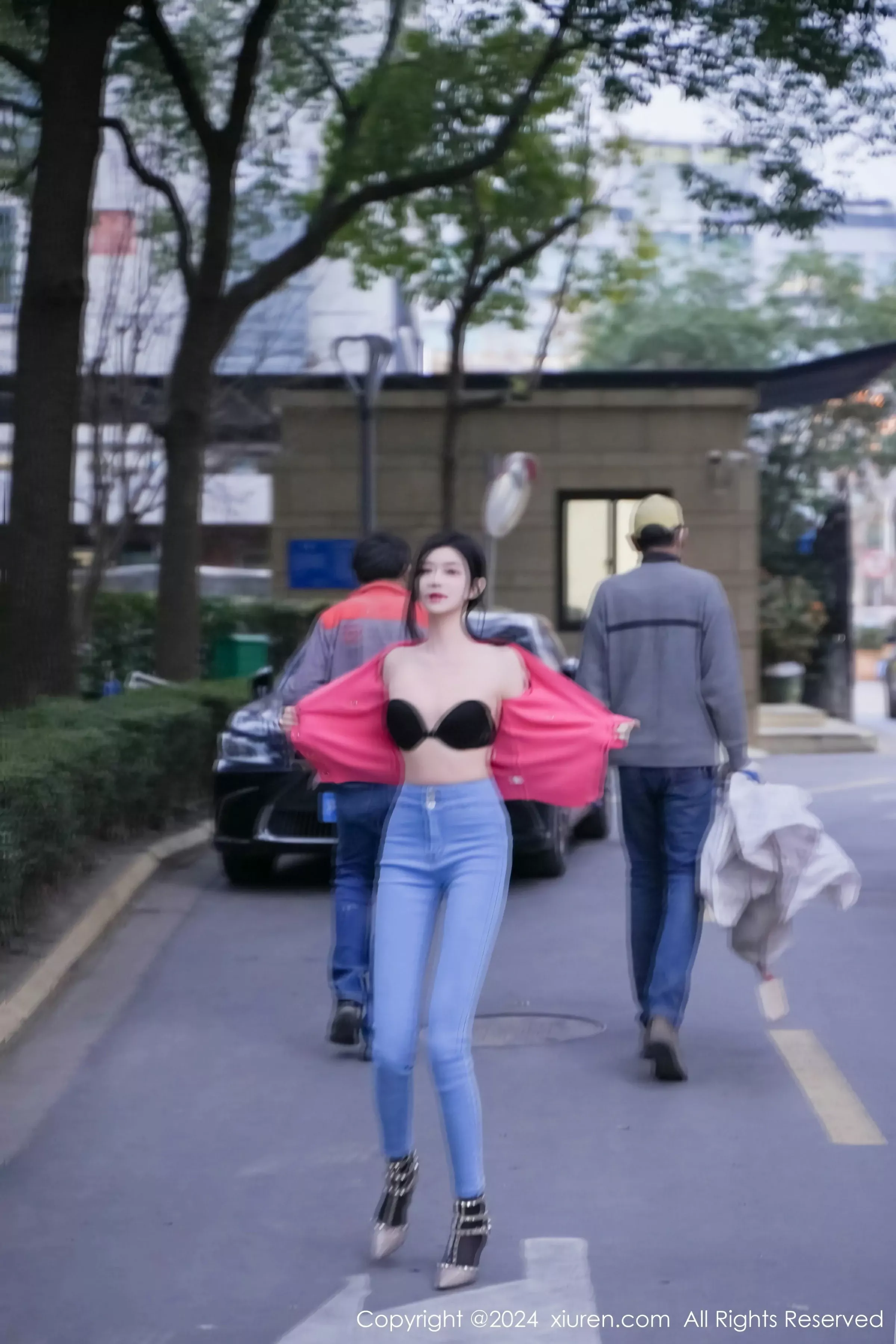  XiuRen 秀人 No.8091 龙雪儿 新人模特 [69P]第23张